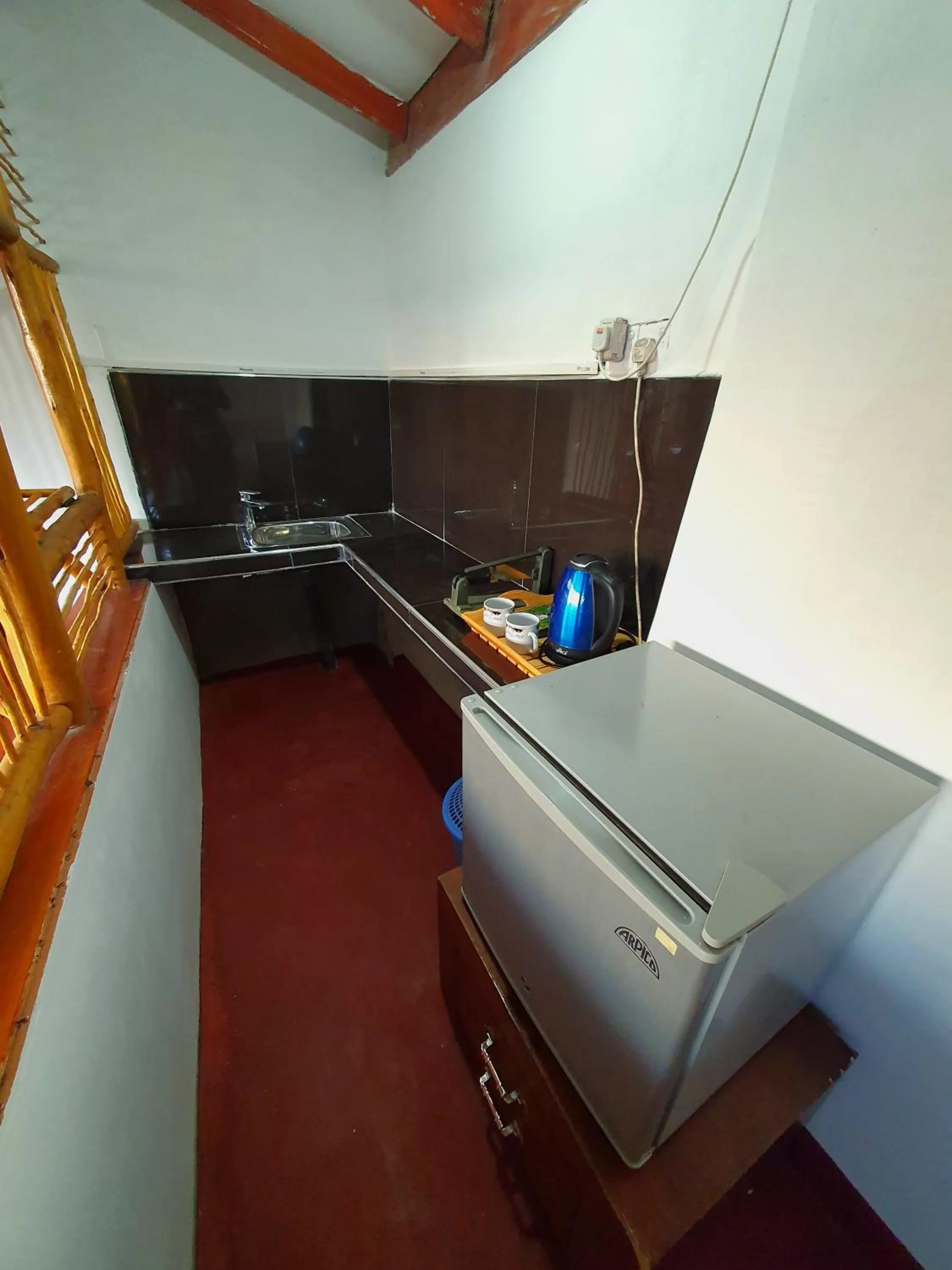 Kitchen or kitchenette, Kitchen/Kitchenette in Guest Inn Avendra
