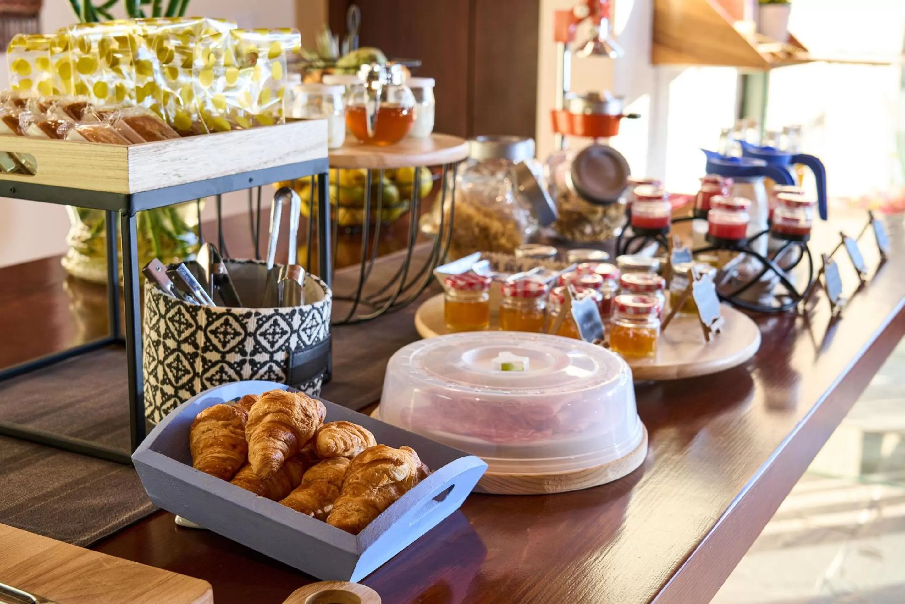 Buffet breakfast in Lar da Mota Boutique Hotel