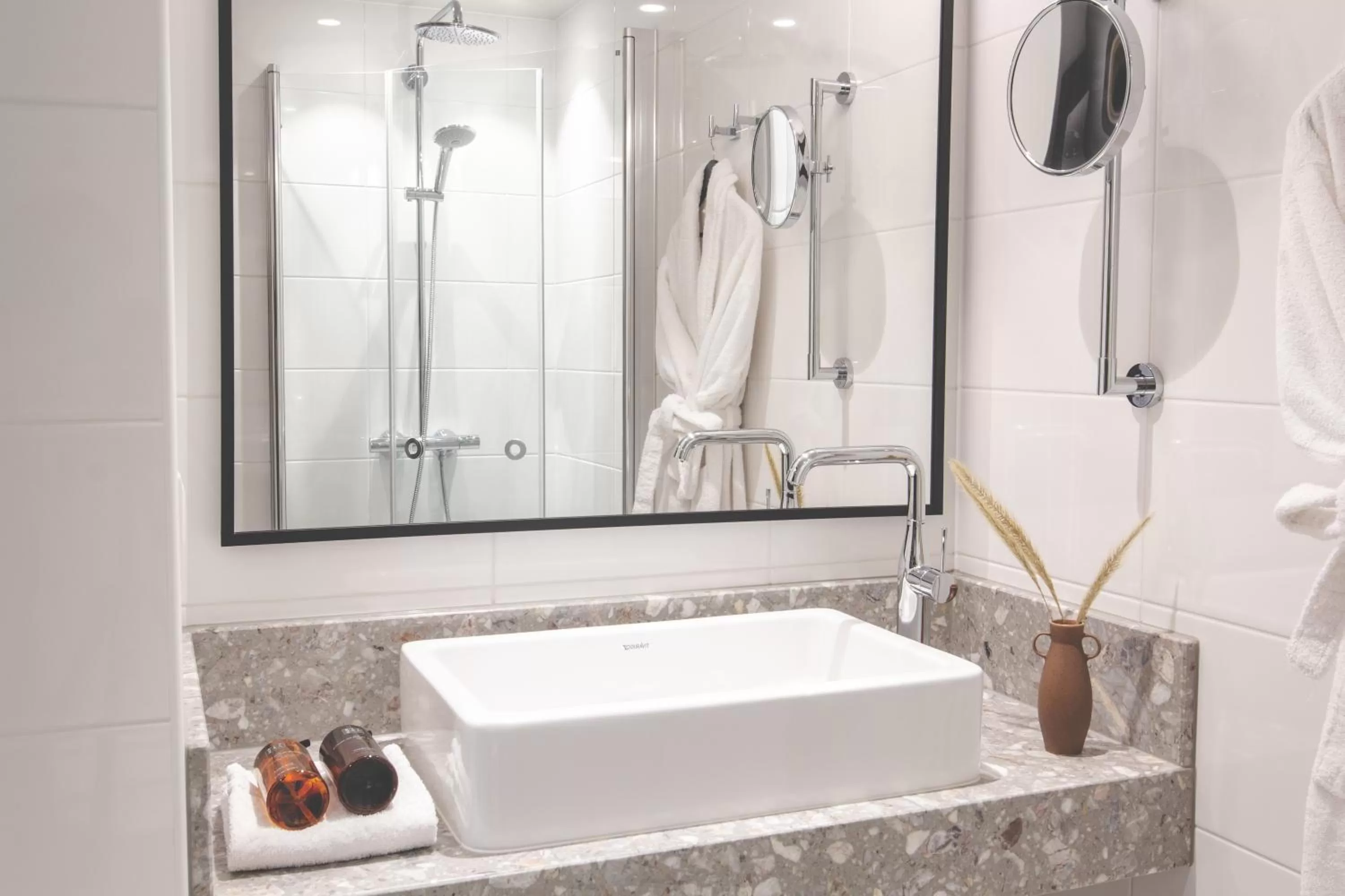 Bathroom in Clarion Hotel Sea U