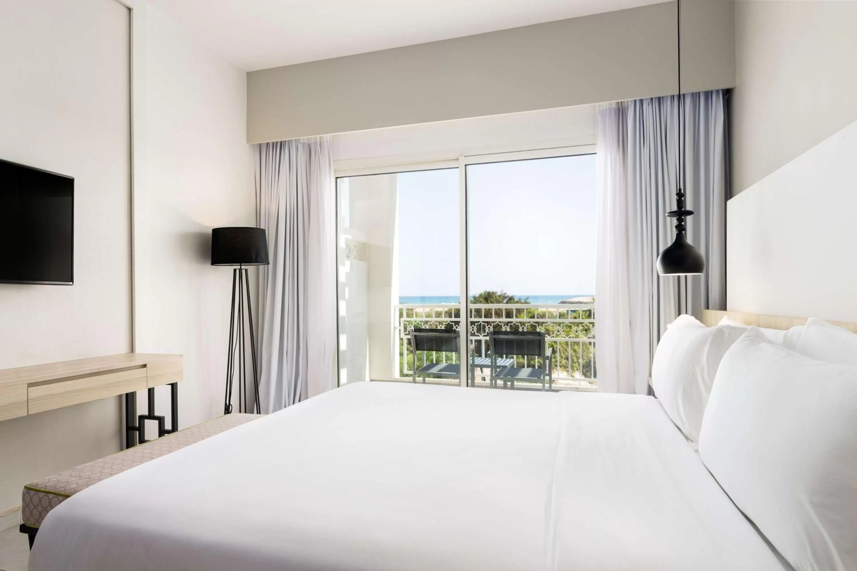 Bedroom, Bed in Radisson Blu Residences, Saidia