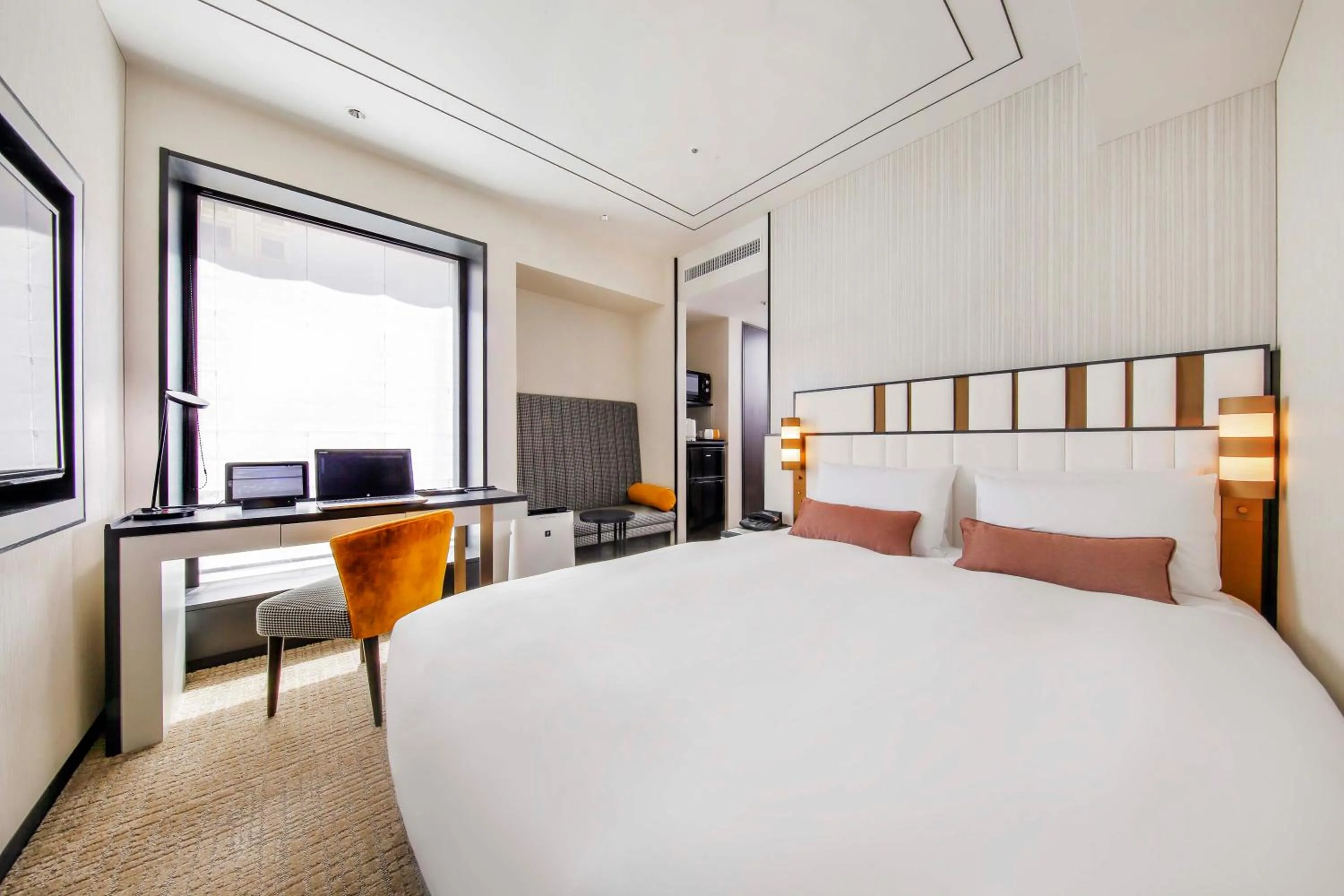 Photo of the whole room, Bed in KOKO HOTEL Premier Nihonbashi Hamacho