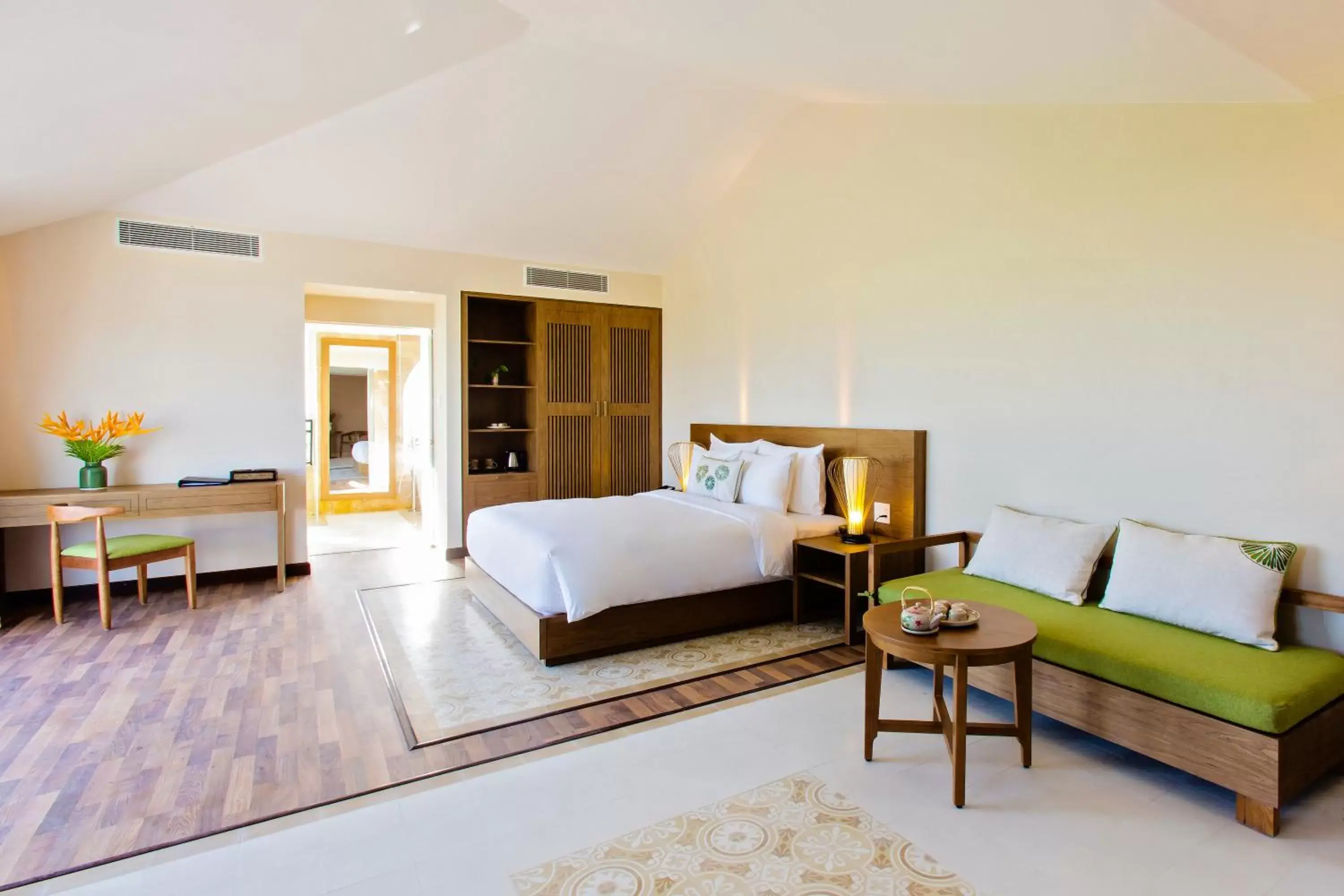 Suite Grand View in Lasenta Boutique Hotel Hoian Suite Grand View in Lasenta Boutique Hotel Hoian