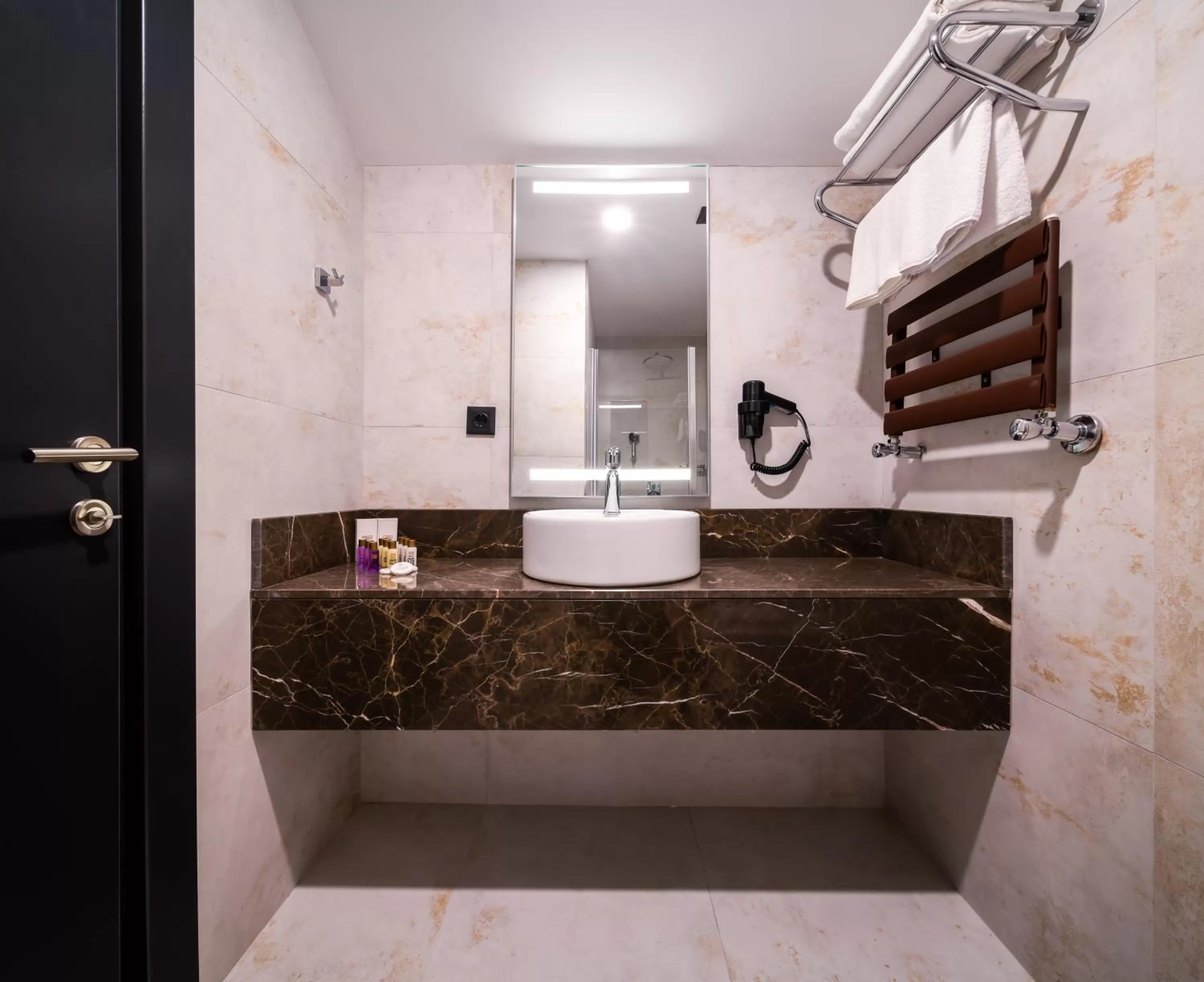 Bathroom in MENALO HOTEL PREMIUM ISTANBUL AIRPORT