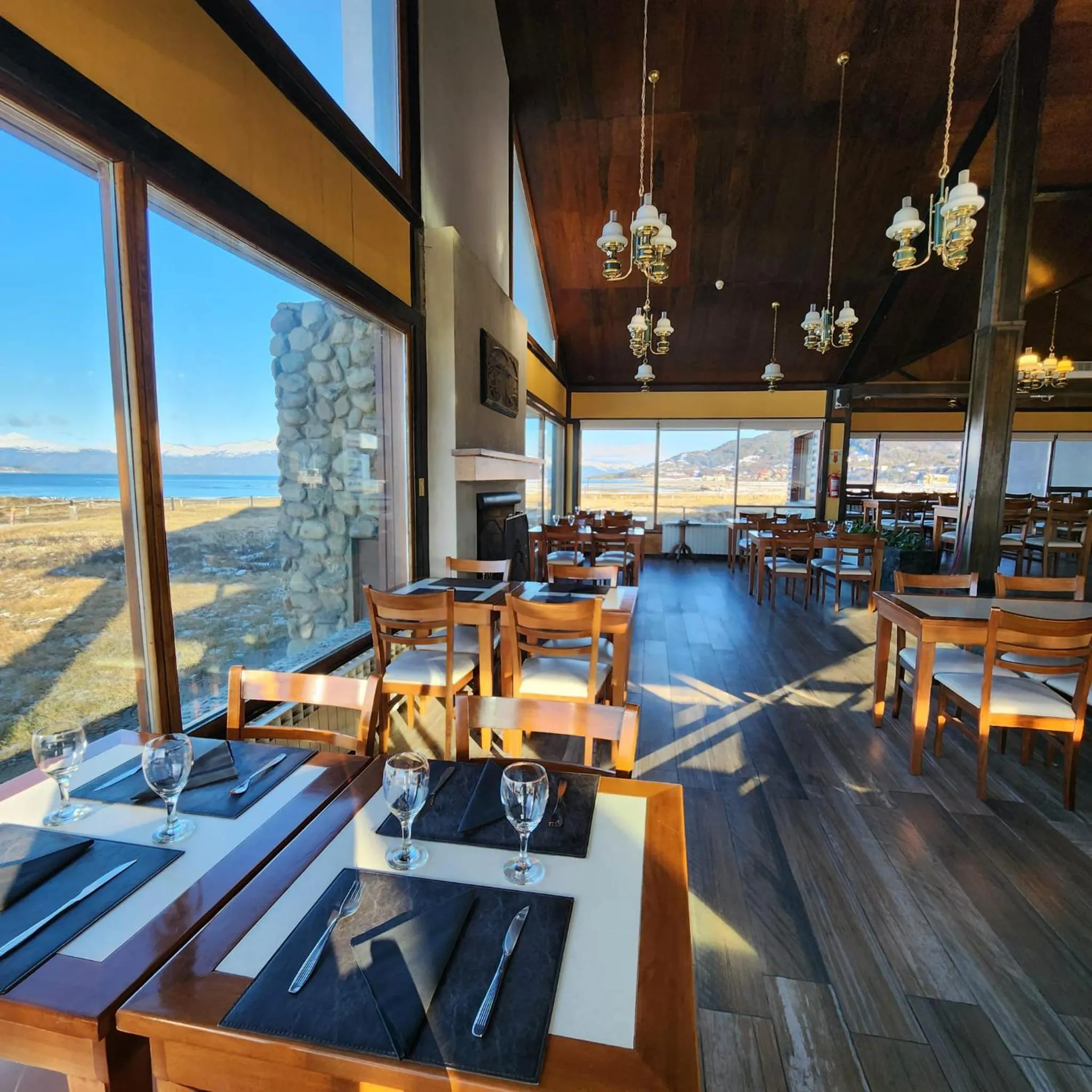 Restaurant/places to eat in Tolkeyen Ushuaia Hotel