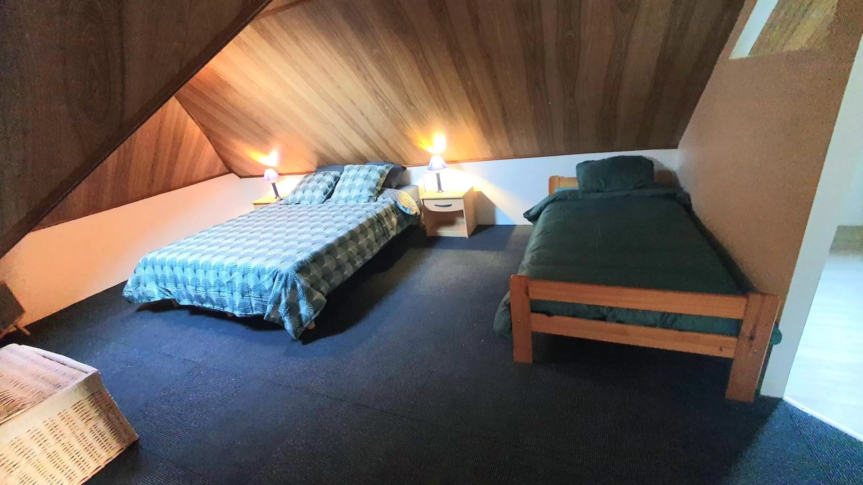 Bedroom in La Maison de la Côte des Légendes