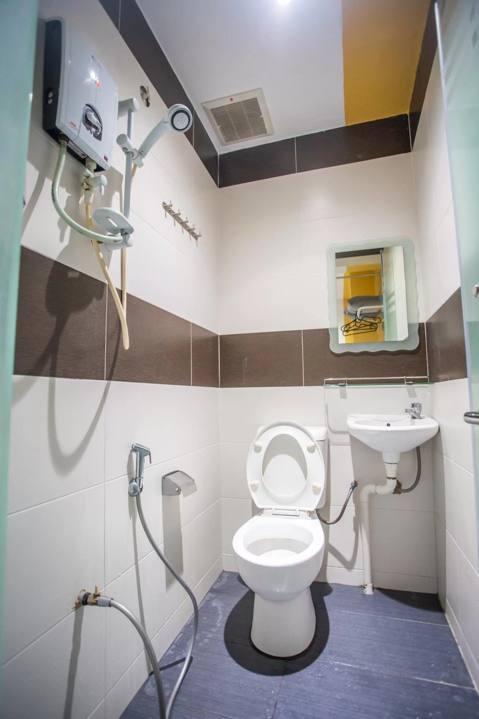 Bathroom in The Cave By Cactus Hotel Skudai