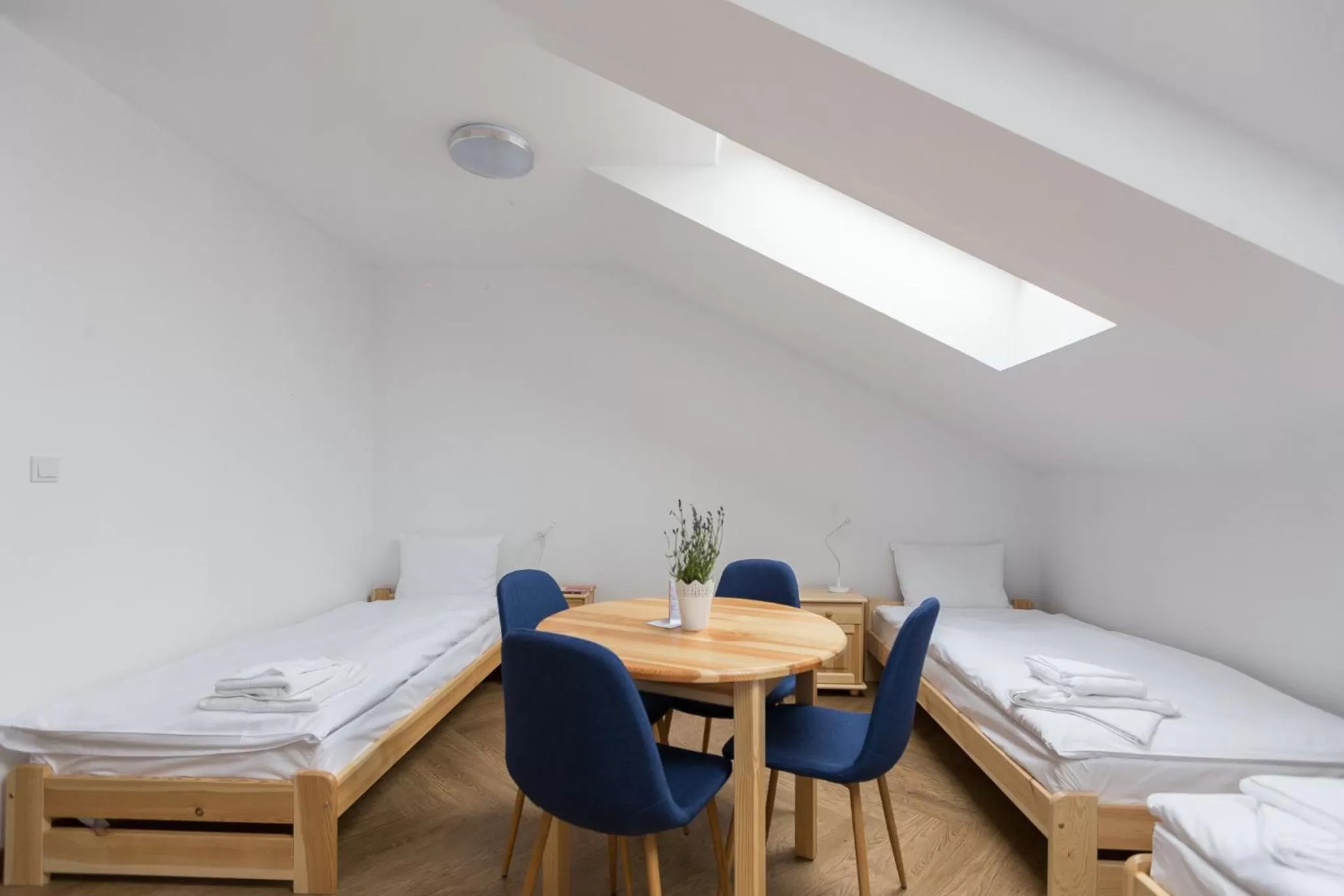 Dining Area in ArtRooms Pokoje Gościnne