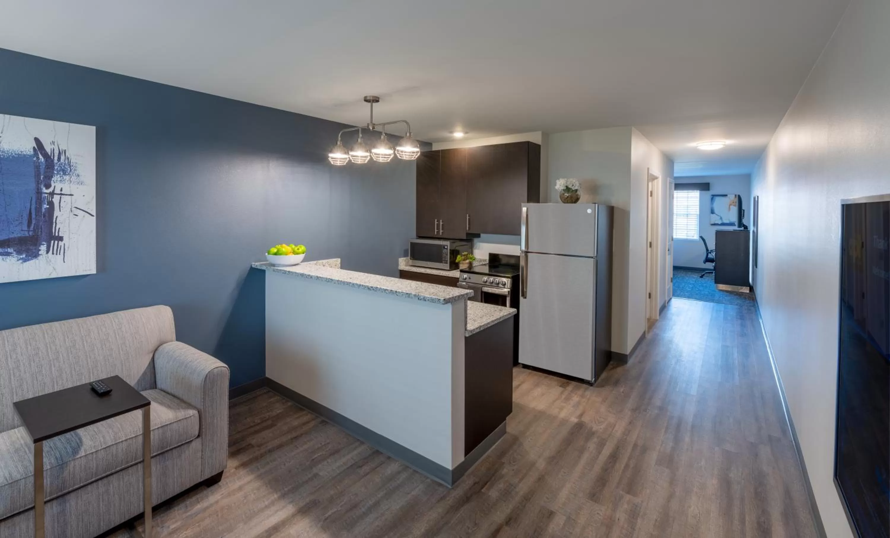 Kitchen or kitchenette in stayAPT Suites Alexandria-Fort Belvoir
