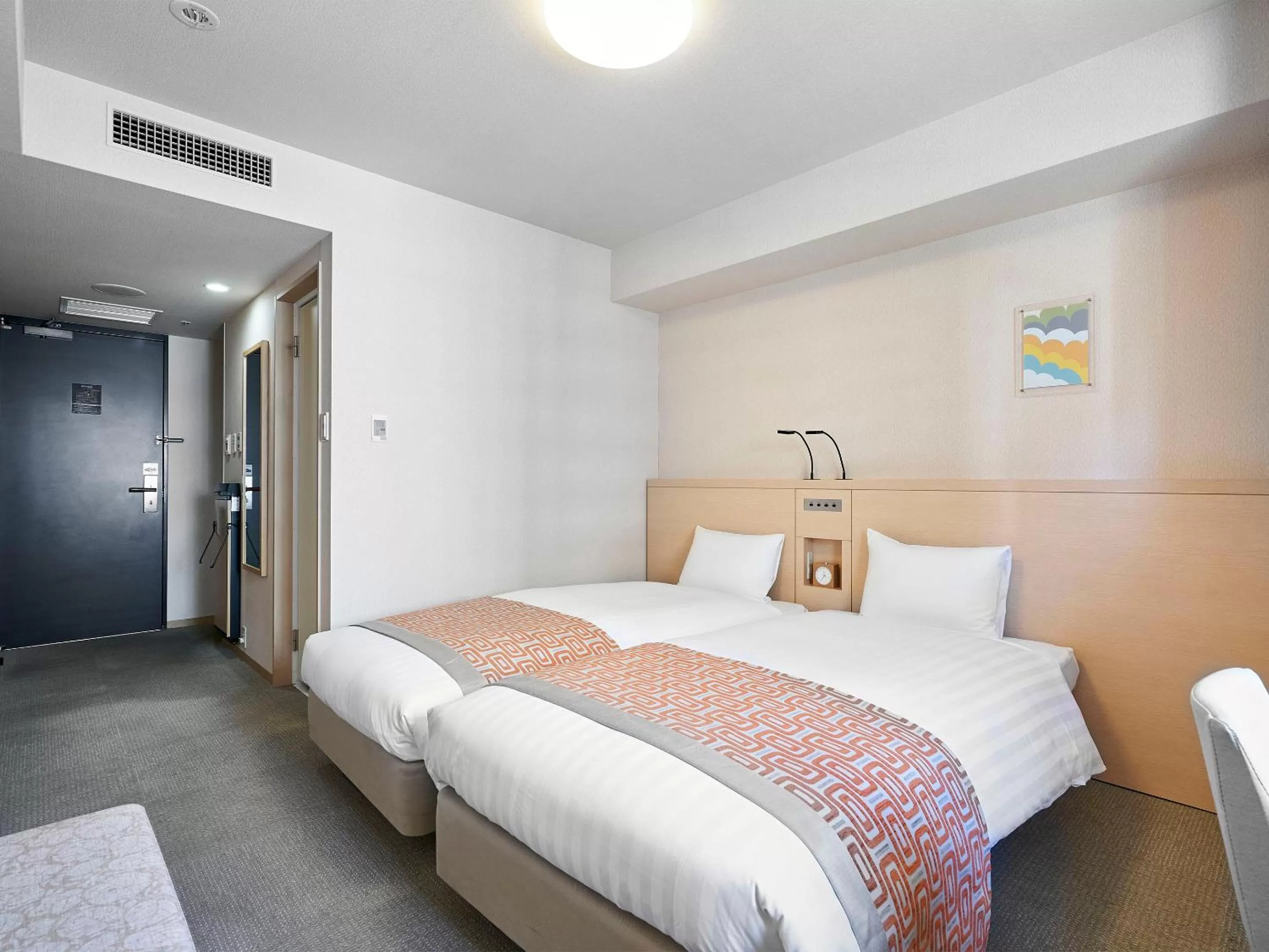 Photo of the whole room, Bed in Daiwa Roynet Hotel Hiroshima