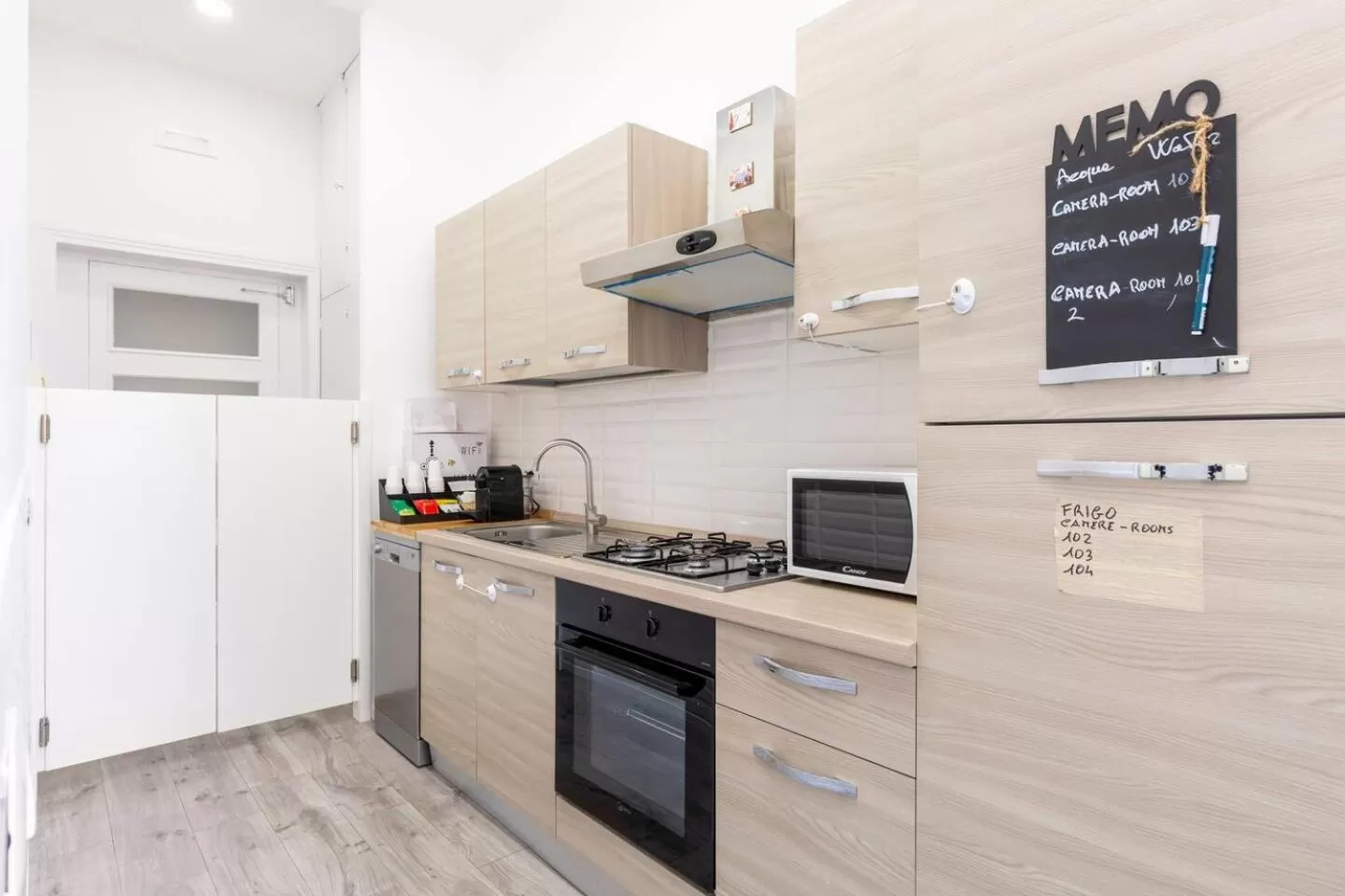 dishwasher, Kitchen/Kitchenette in b&b don Mimì