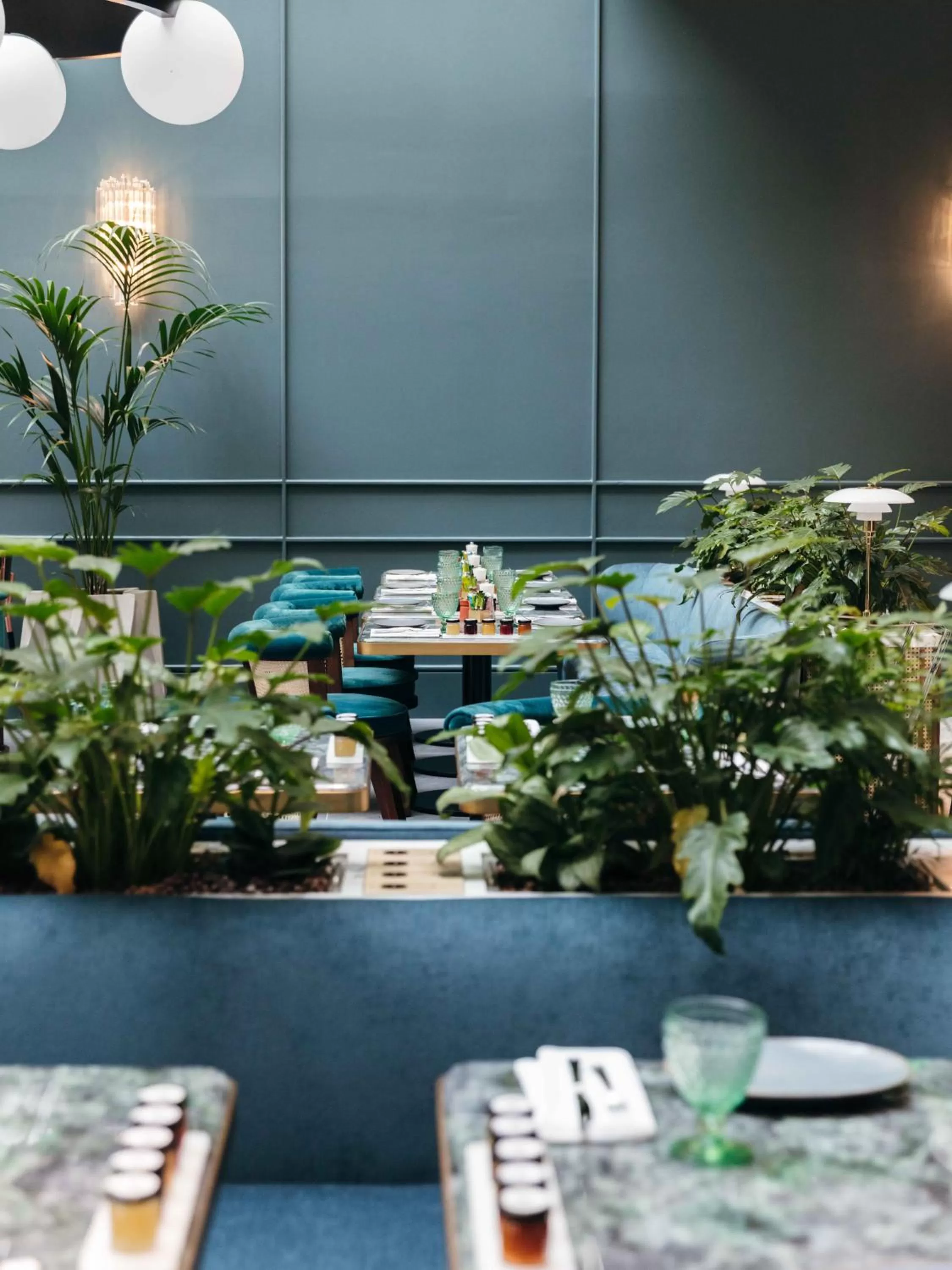 Restaurant/places to eat in Kimpton - St Honoré Paris by IHG