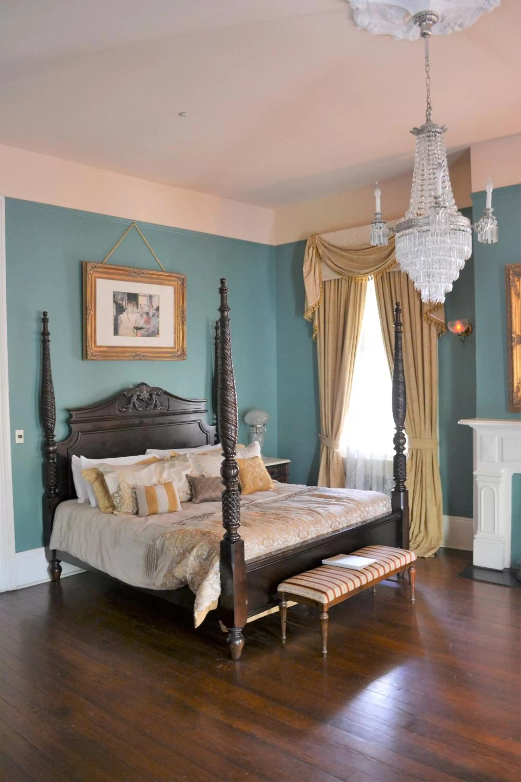 Bed in Edgar Degas House Historic Home and Museum