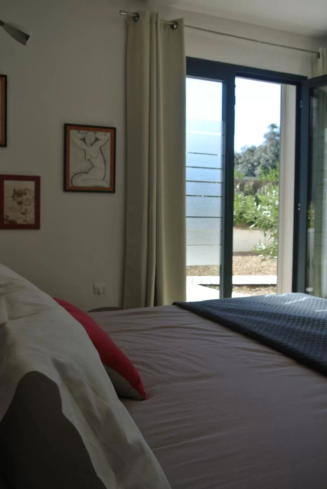 Bed in CARPE DIEM Résidence Hôtelière