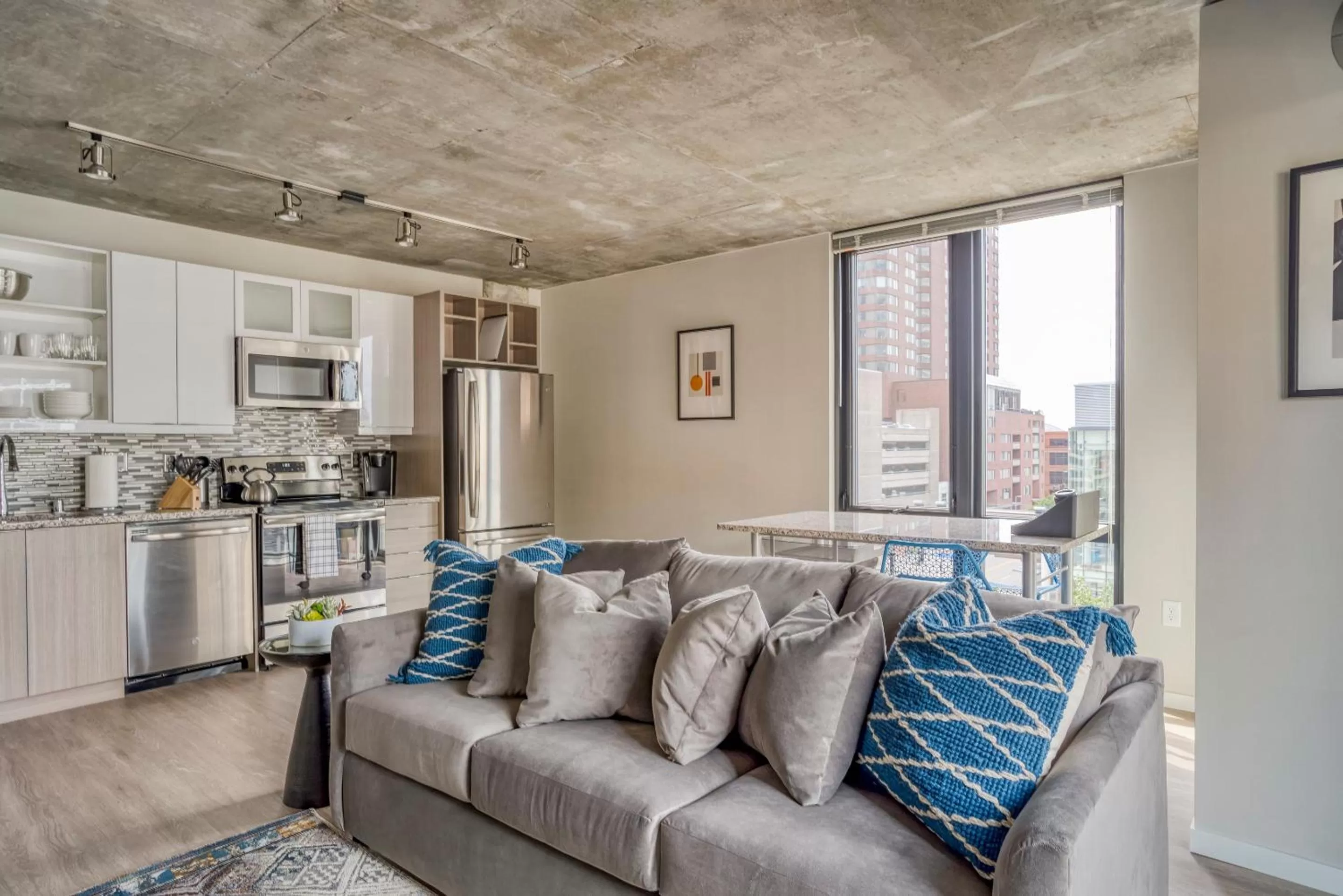 Seating Area in Mint House Minneapolis - Downtown West