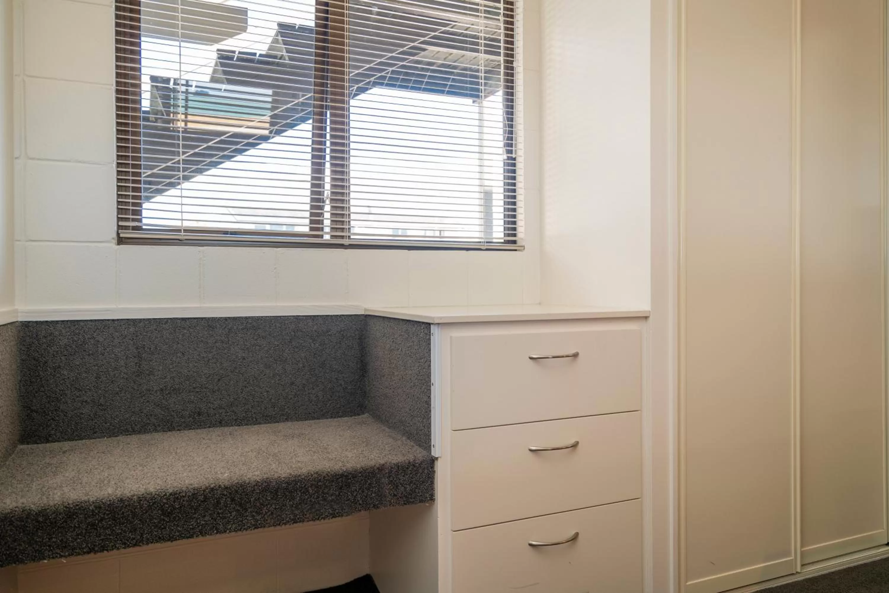 Bedroom in The Oceanside Motel