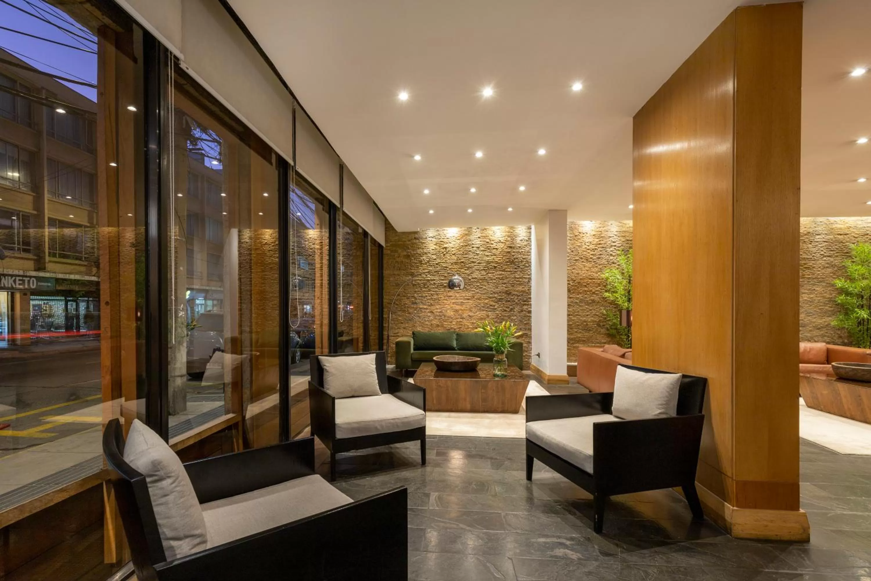 Property building in Best Western Marina del Rey