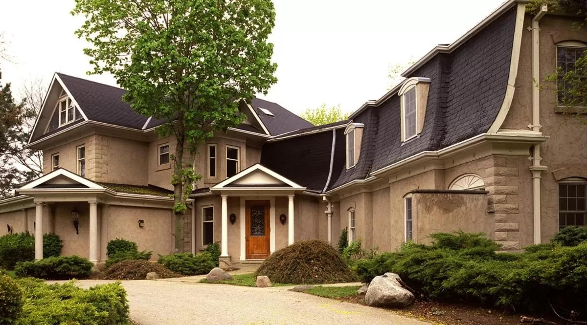 Property building in Benmiller Inn & Spa