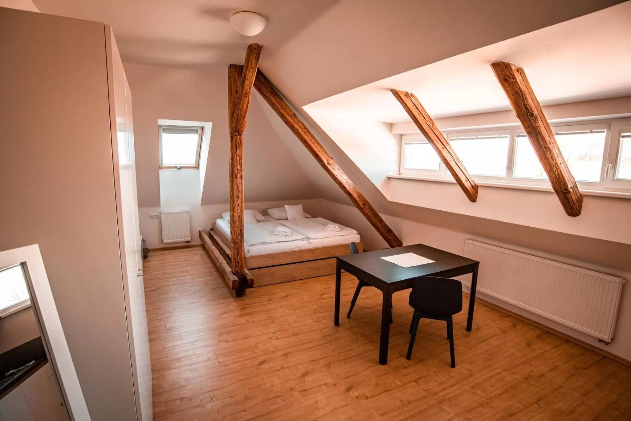 Restaurant/places to eat, Bed in Penzion Panský dvůr Telč