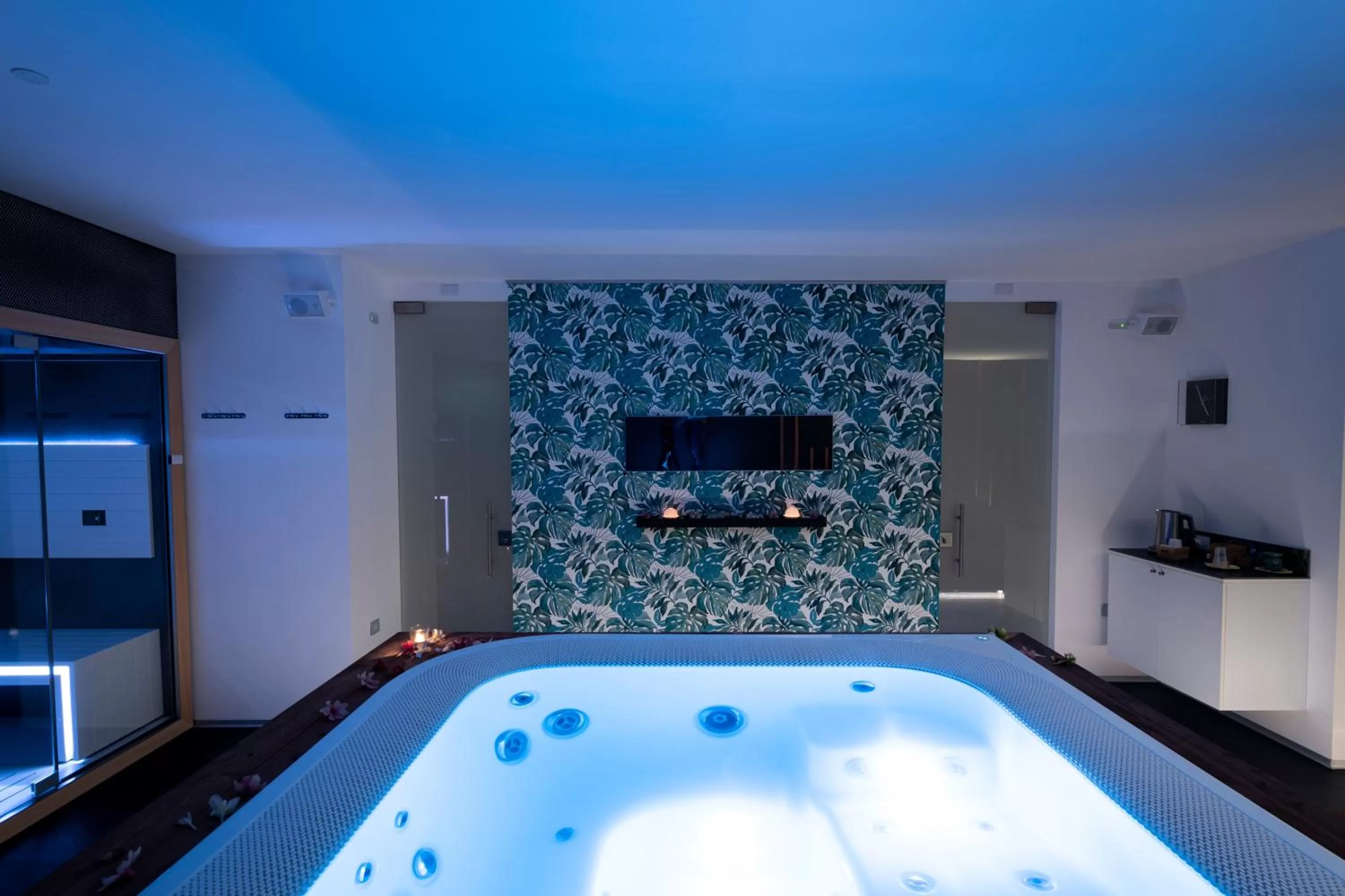 Spa and wellness centre/facilities in Alkamuri Posh Hotel e Spa