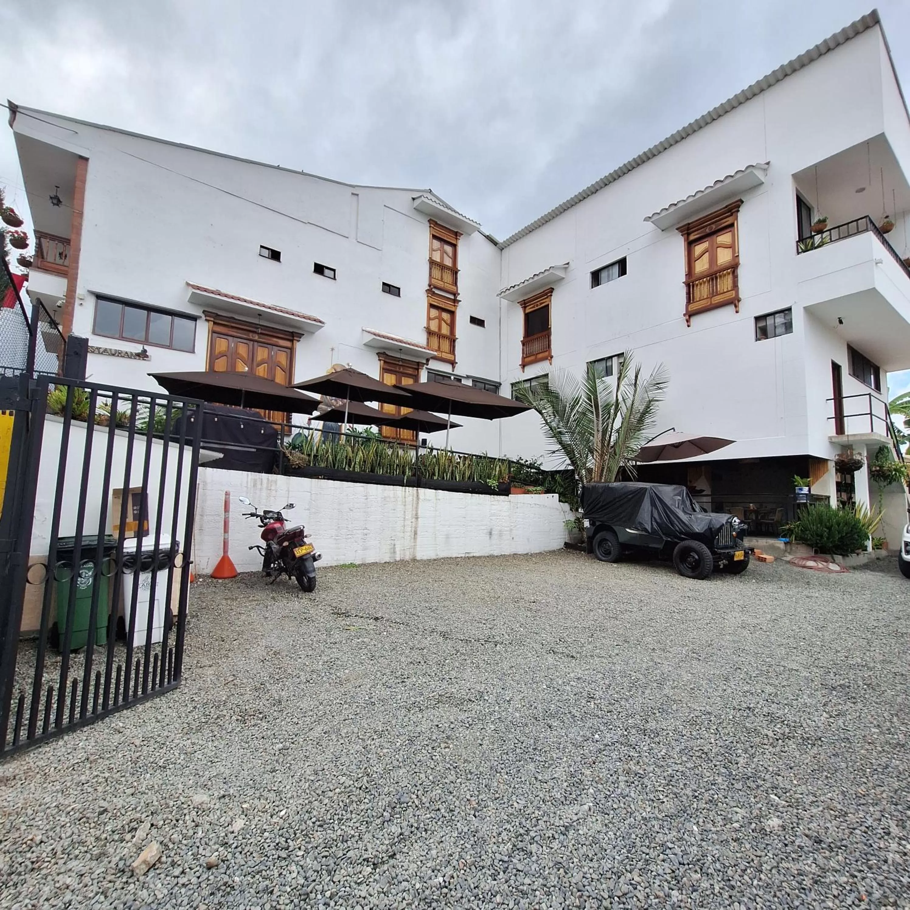 Property Building in Balcones del Ayer