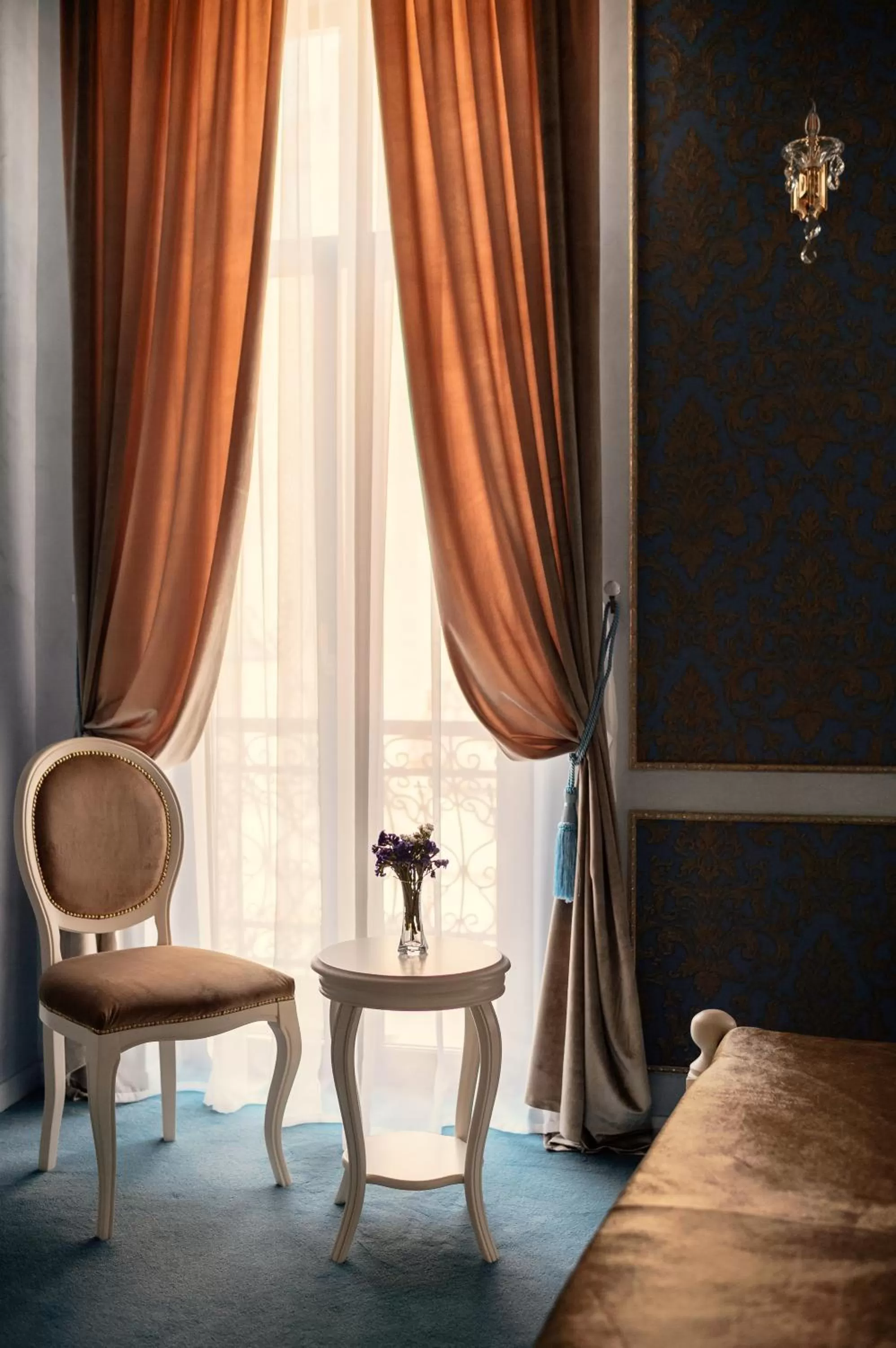 Day, Seating Area in Belle Epoque Boutique (Adult Only)