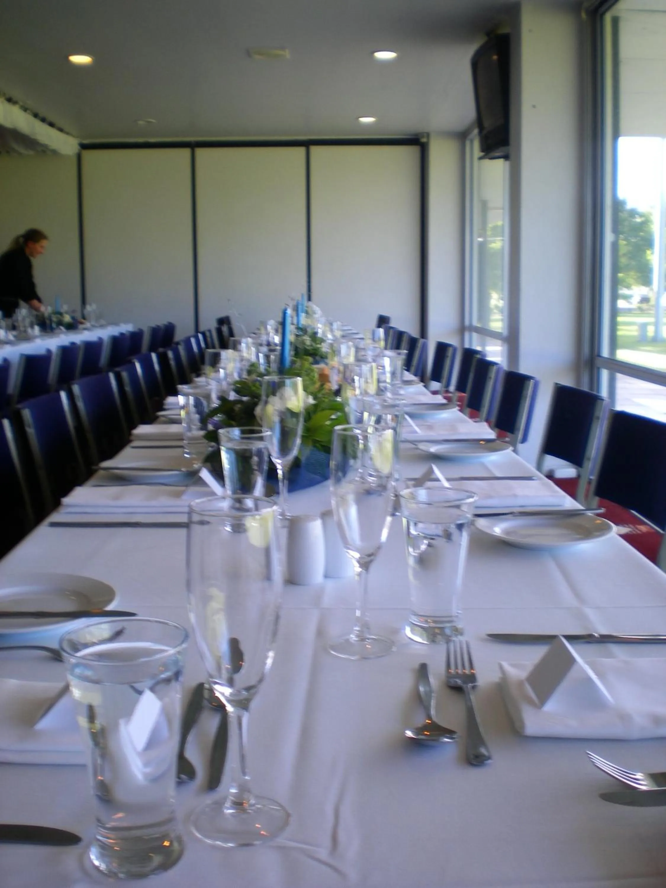 Restaurant/places to eat in Christchurch Park Motel