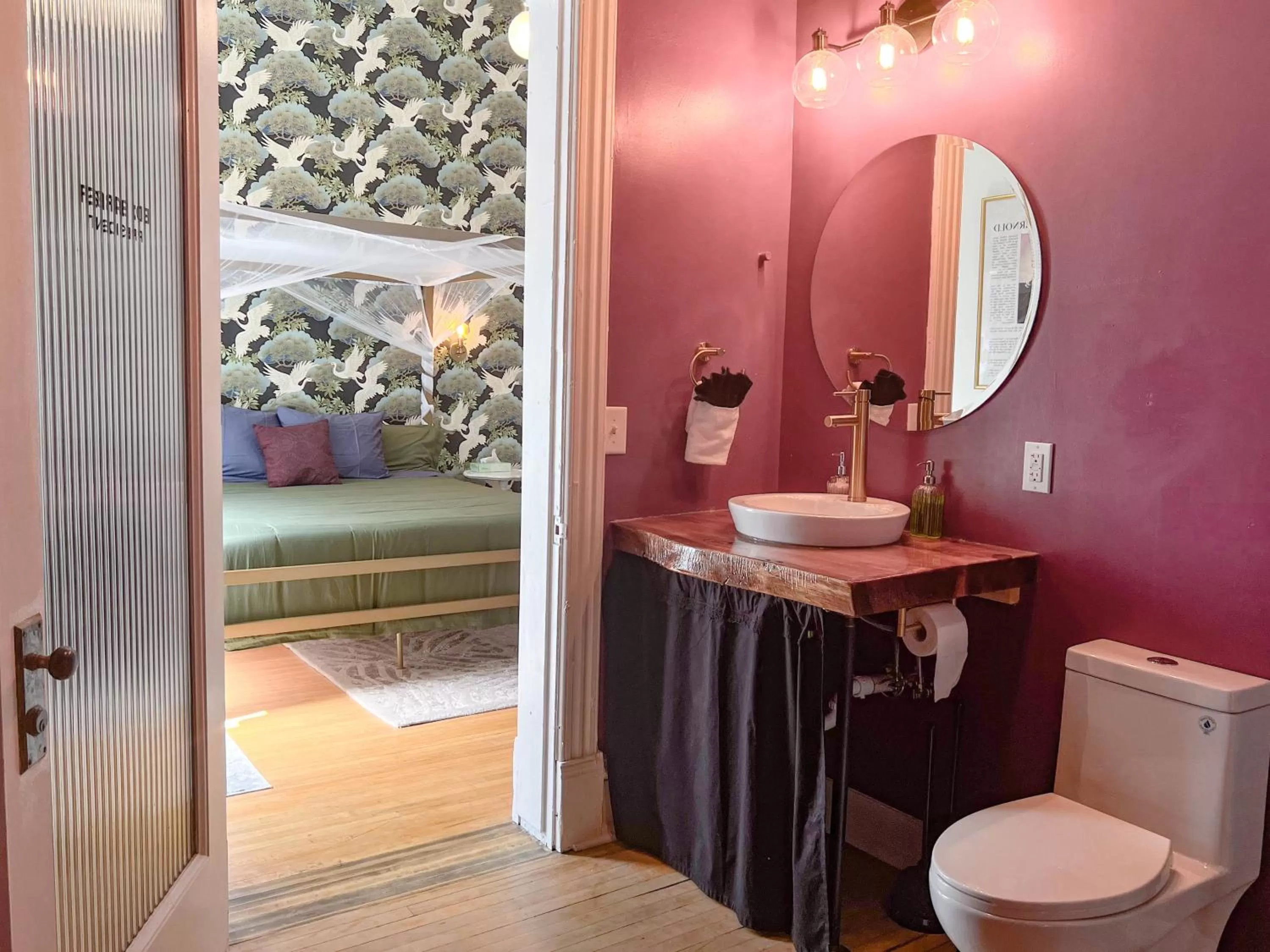 Toilet in The Oliver Inn