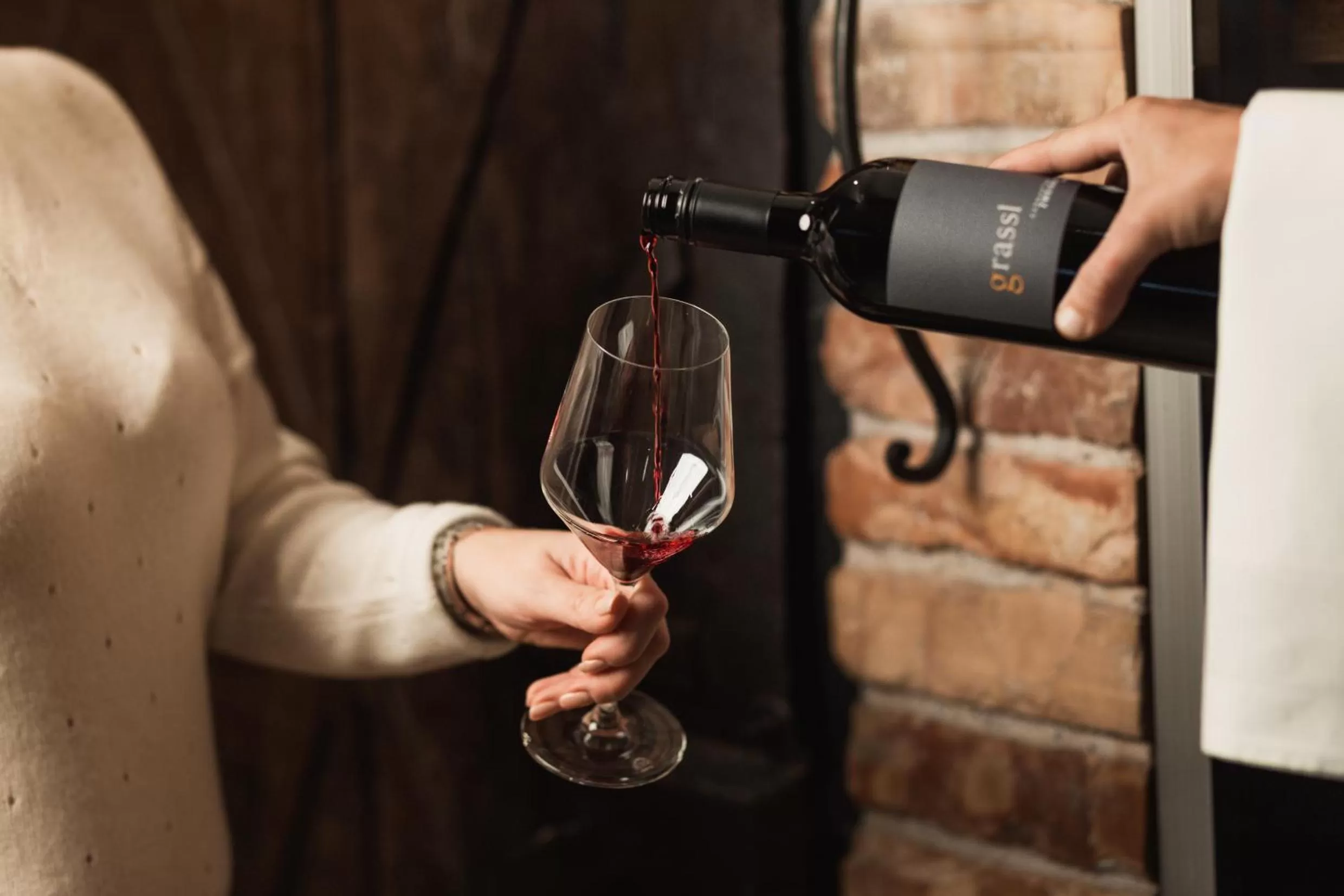 Restaurant/places to eat, Drinks in Hotel Enzian