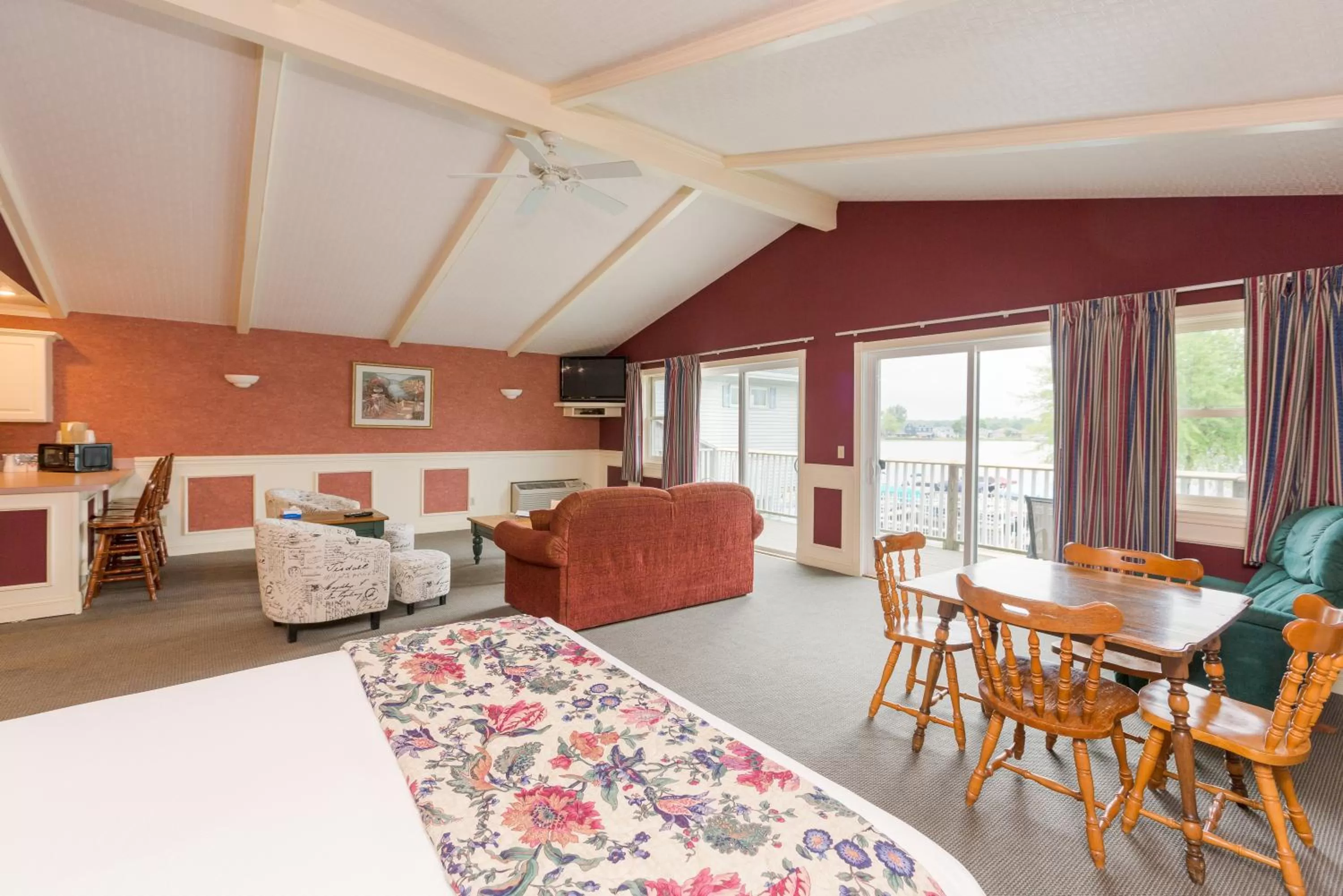 Seating Area in The Blue Heron Inn