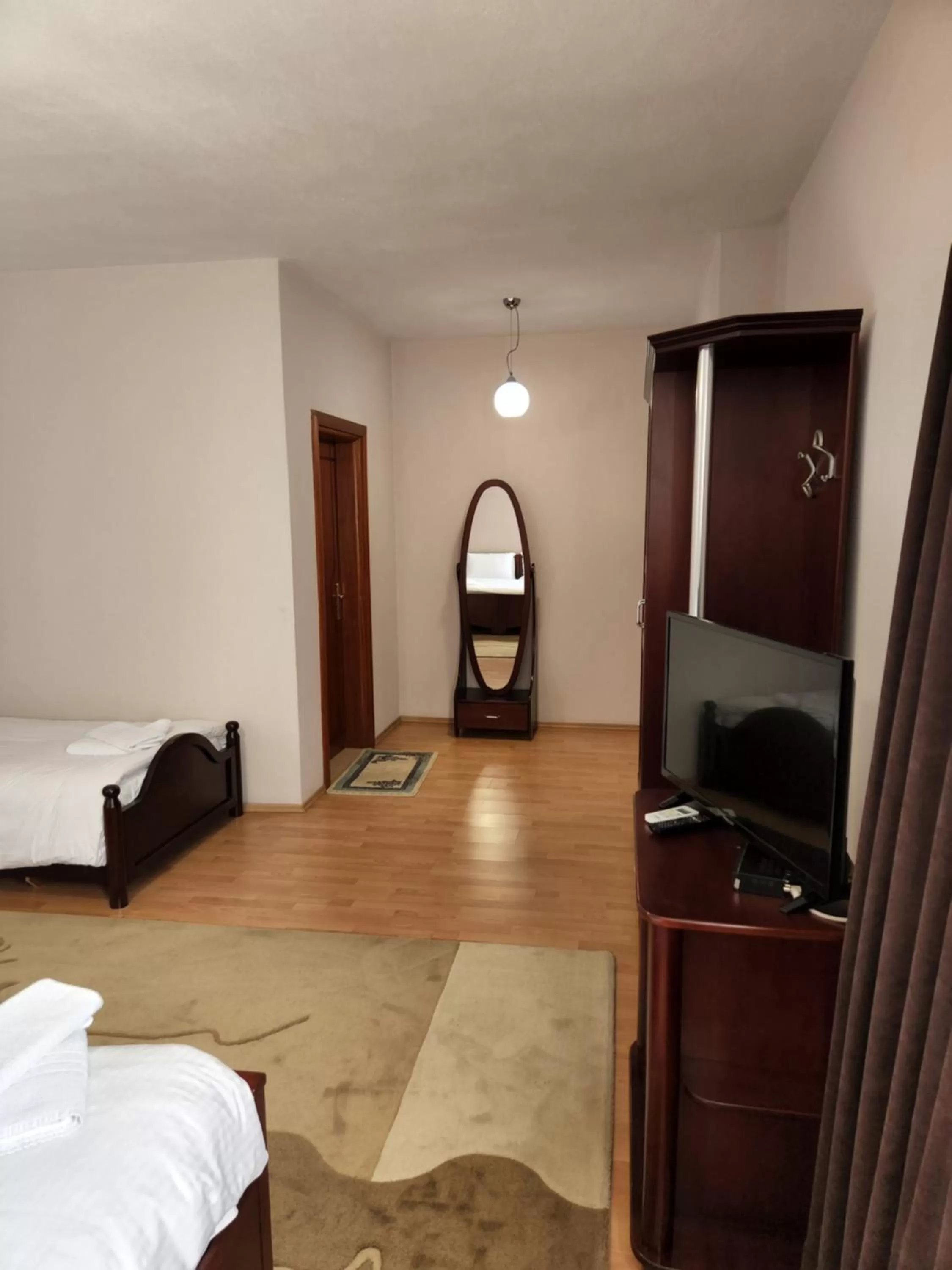 TV/Entertainment Center in Guesthouse Bimbli