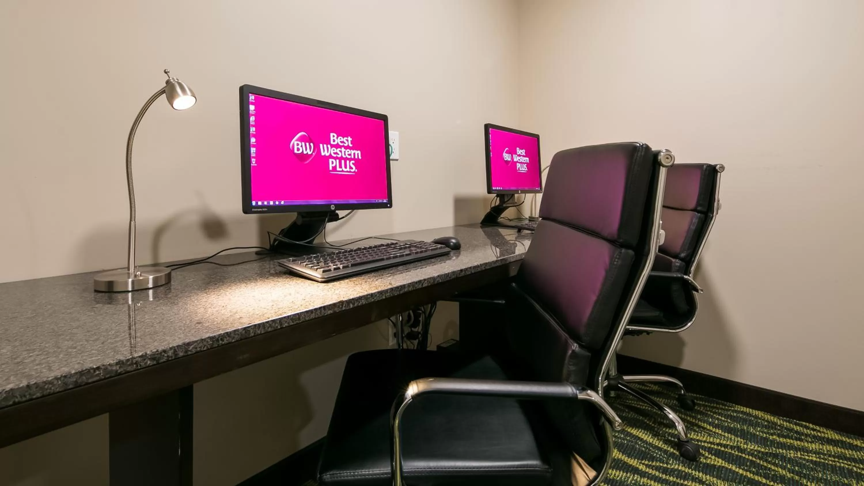 Business facilities in Best Western PLUS Fort Saskatchewan Inn & Suites