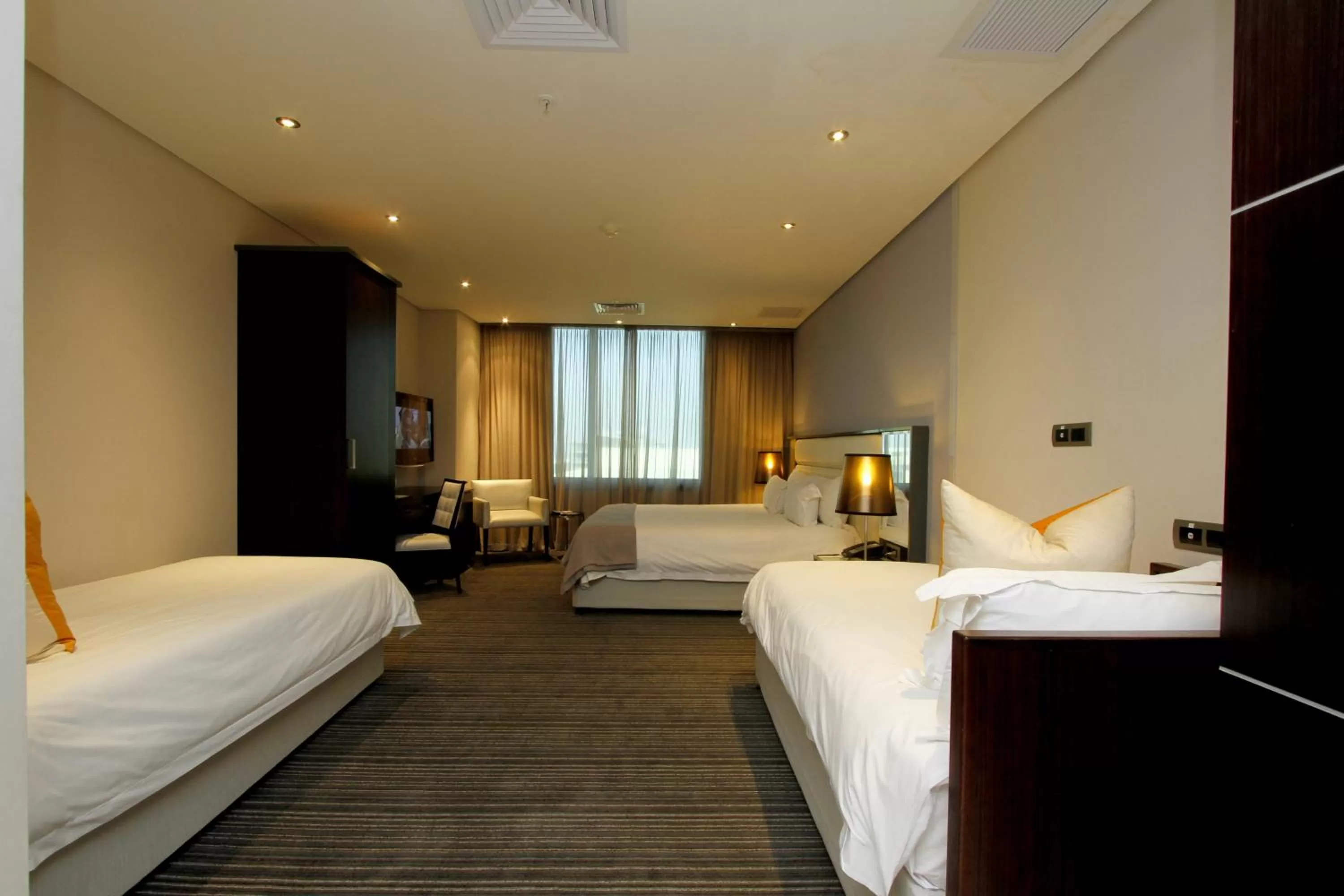 Bed in Coastlands Umhlanga Hotel and Convention Centre