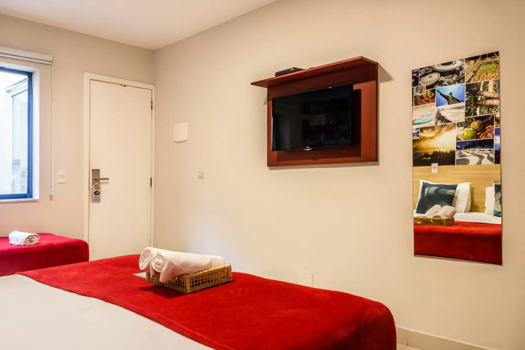 Bedroom, Bed in Injoy Suítes & Aparts