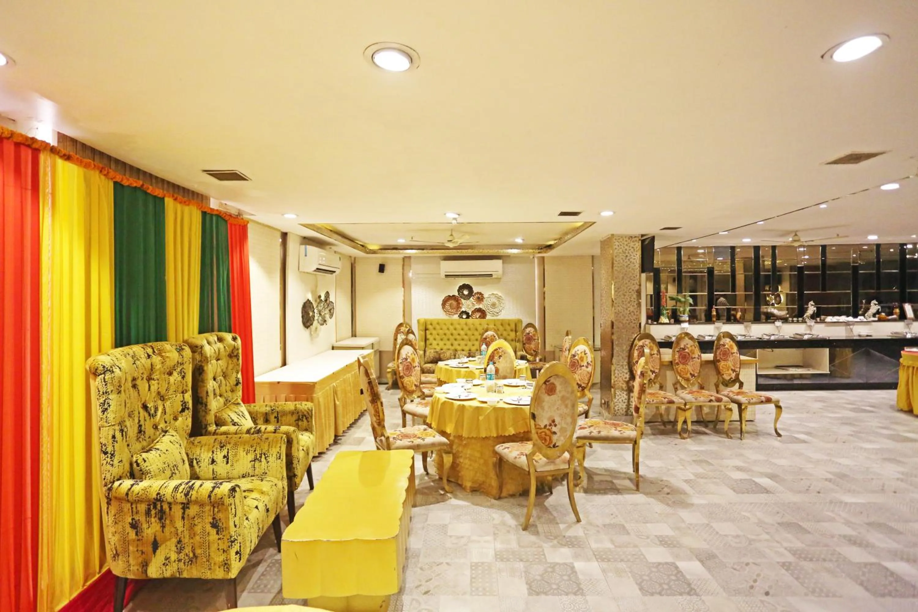 Banquet/Function facilities in JRD Luxury-Business Hotel