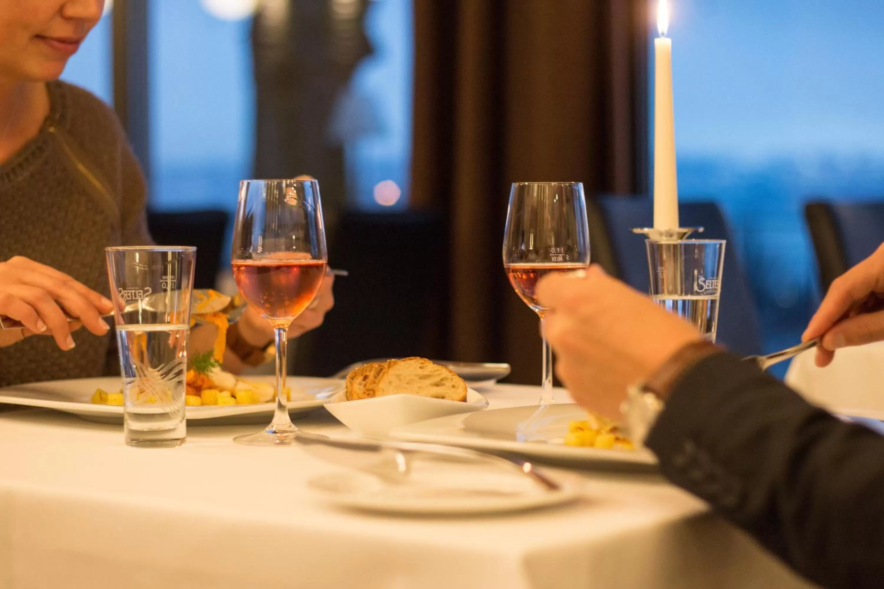 Food, Restaurant/Places to Eat in Bodensee-Hotel Sonnenhof