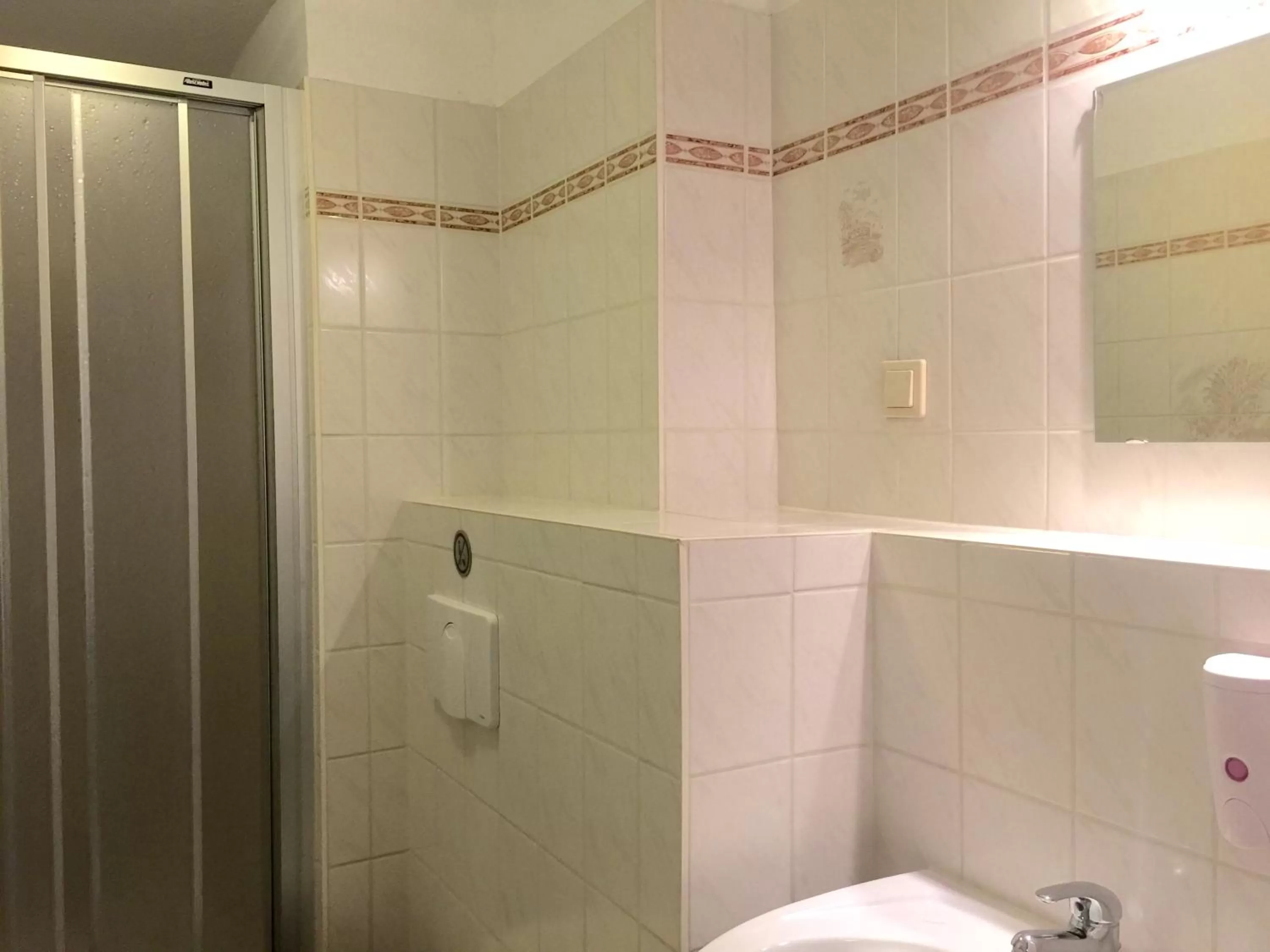 Bathroom in Pension Villa Else