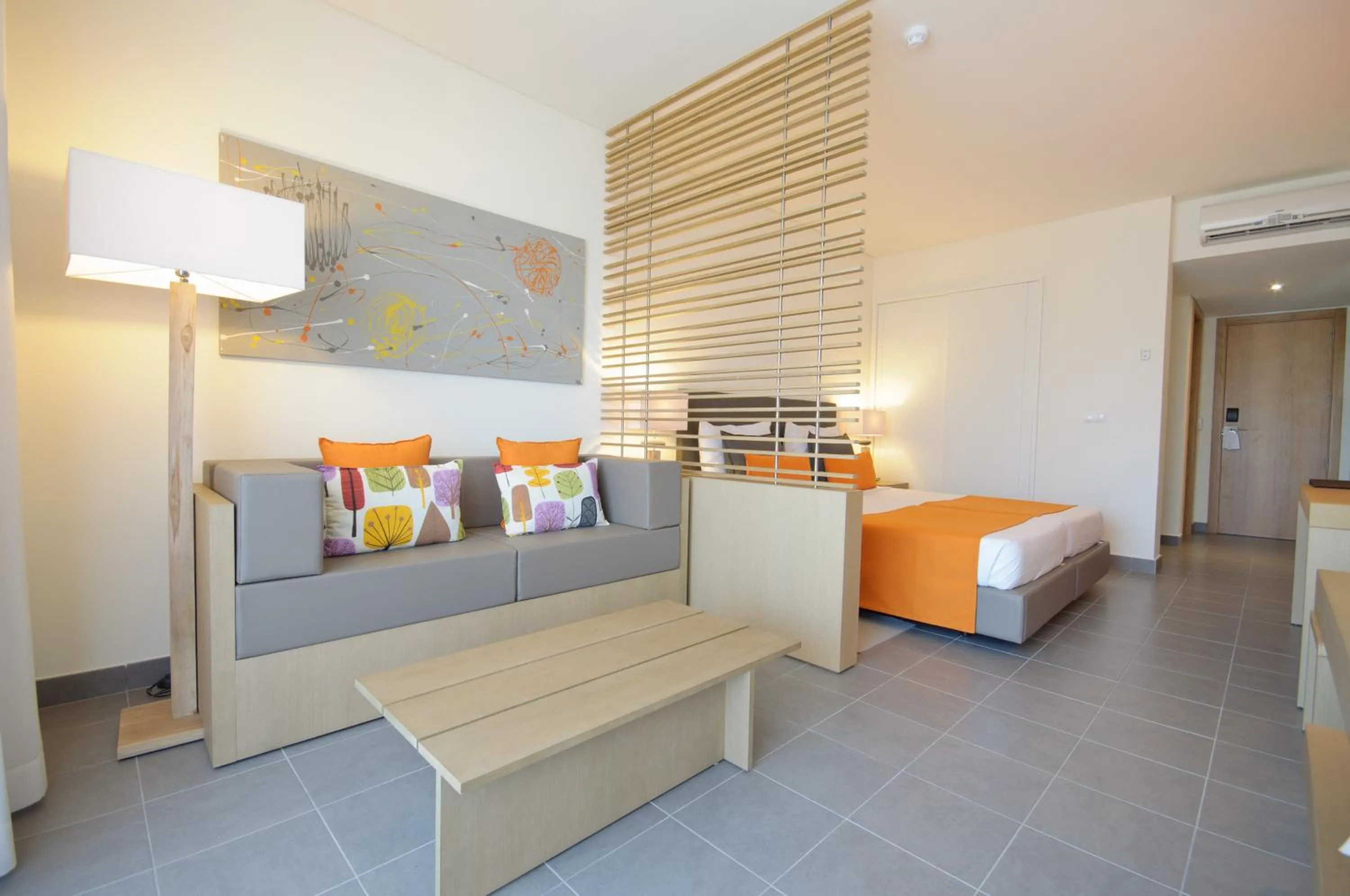 Bedroom, Bed in Oasis Salinas Sea