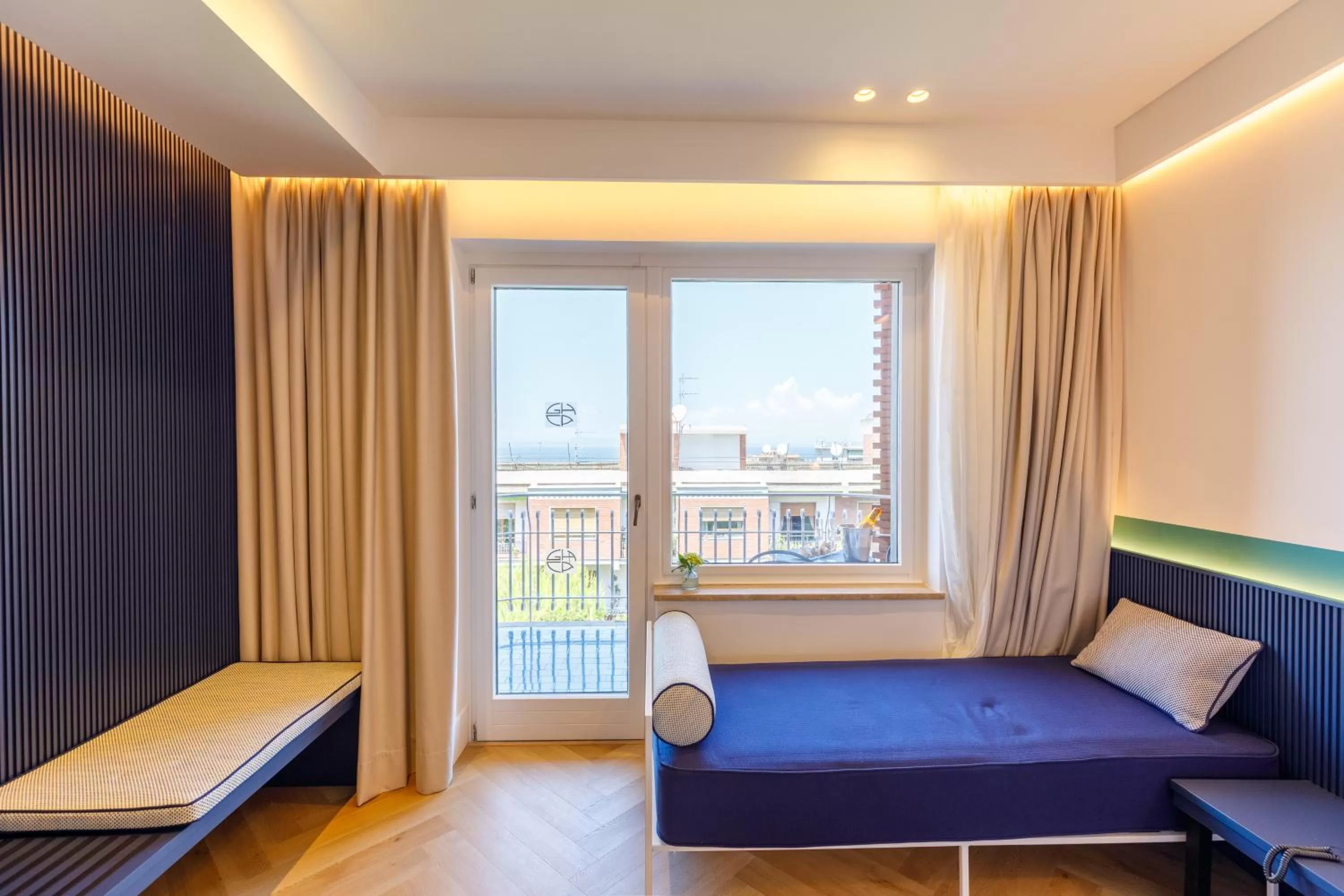 Bed in Grand Hotel Cesare Augusto