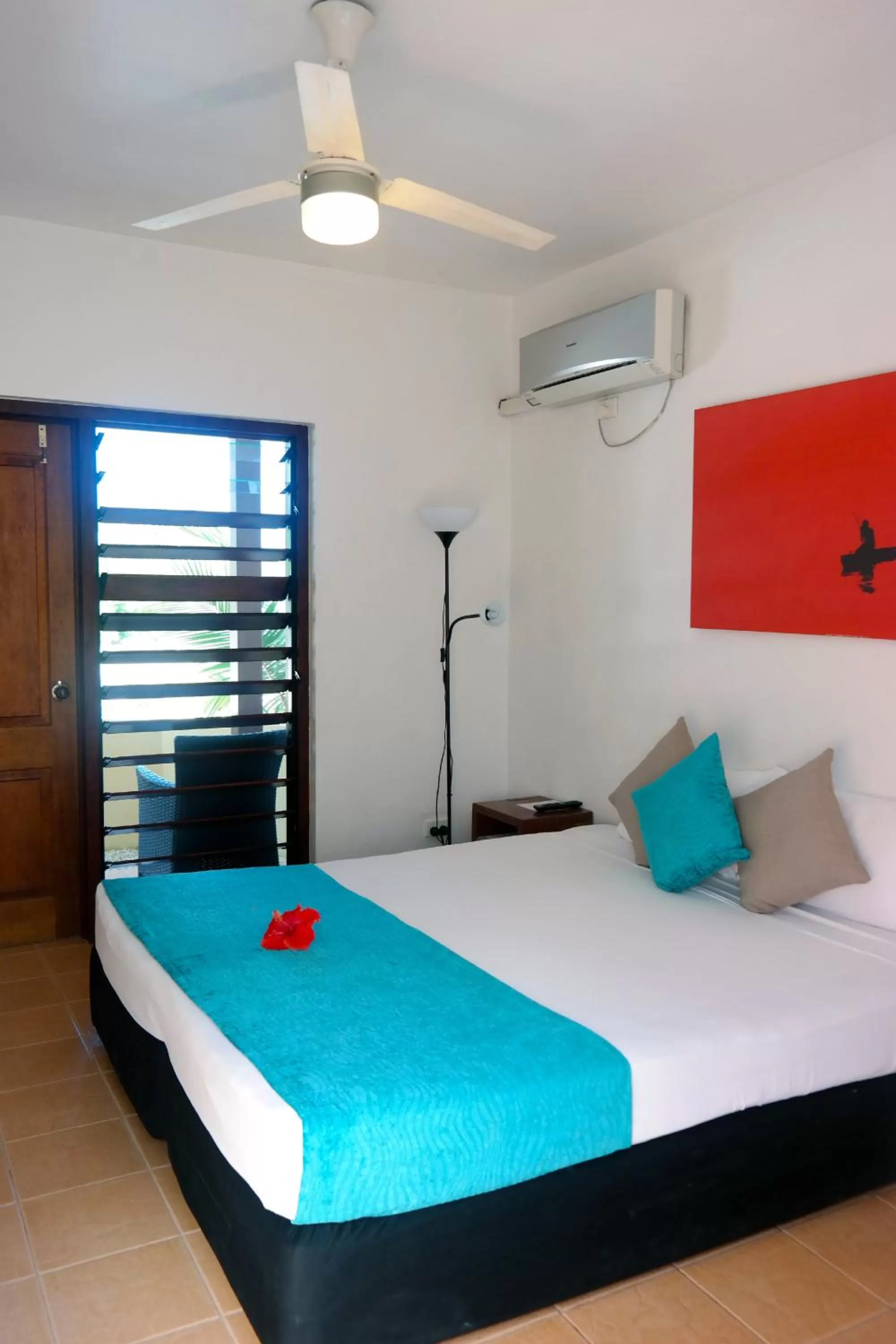 Bedroom in Moorings Hotel