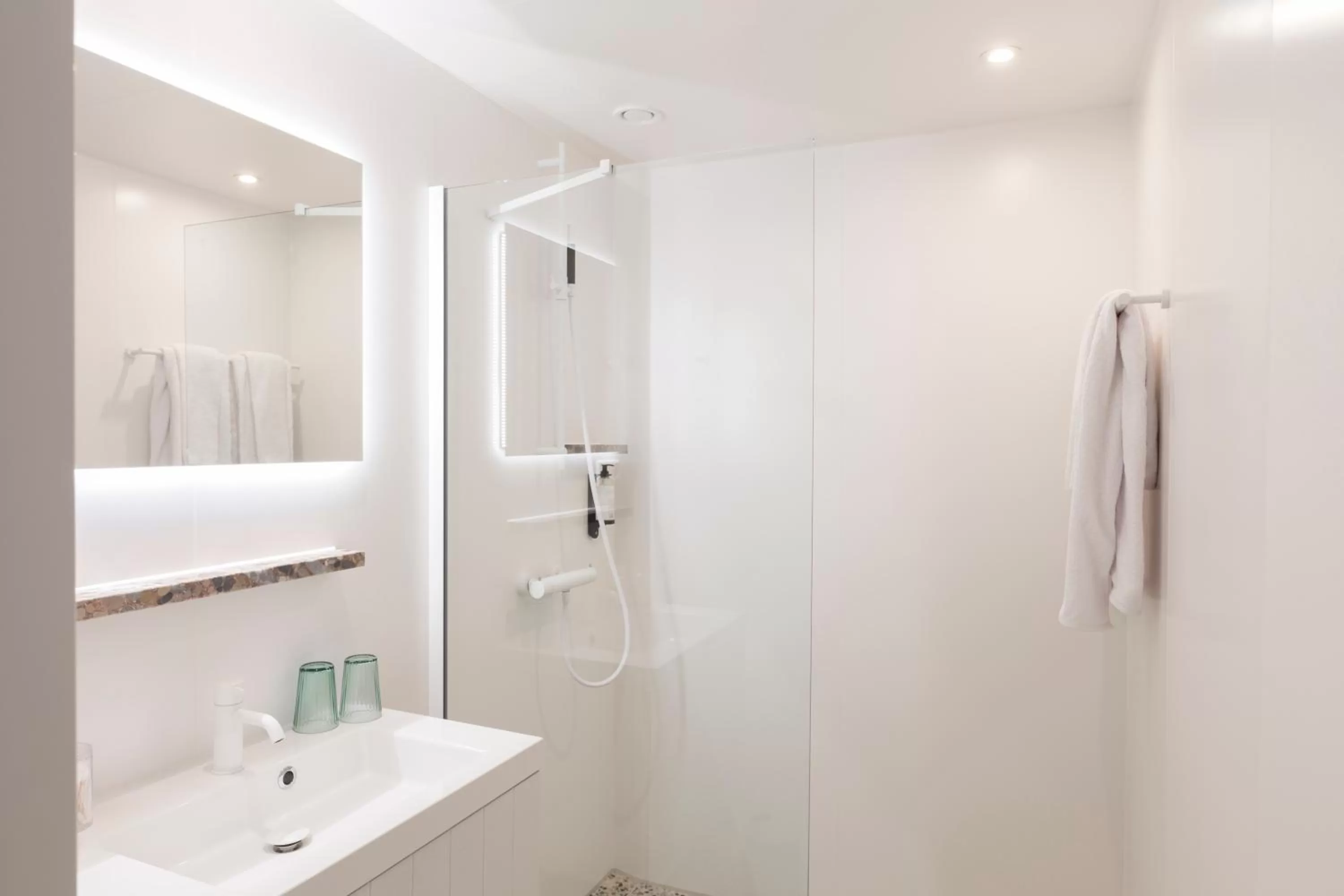 Shower in YUST Antwerp