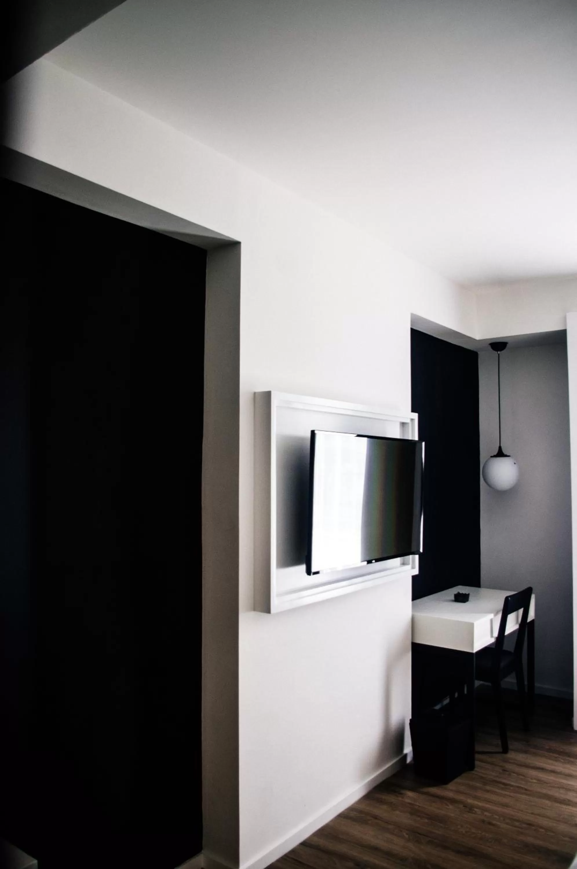 Living room in de Braga, ARTOTEL Curated