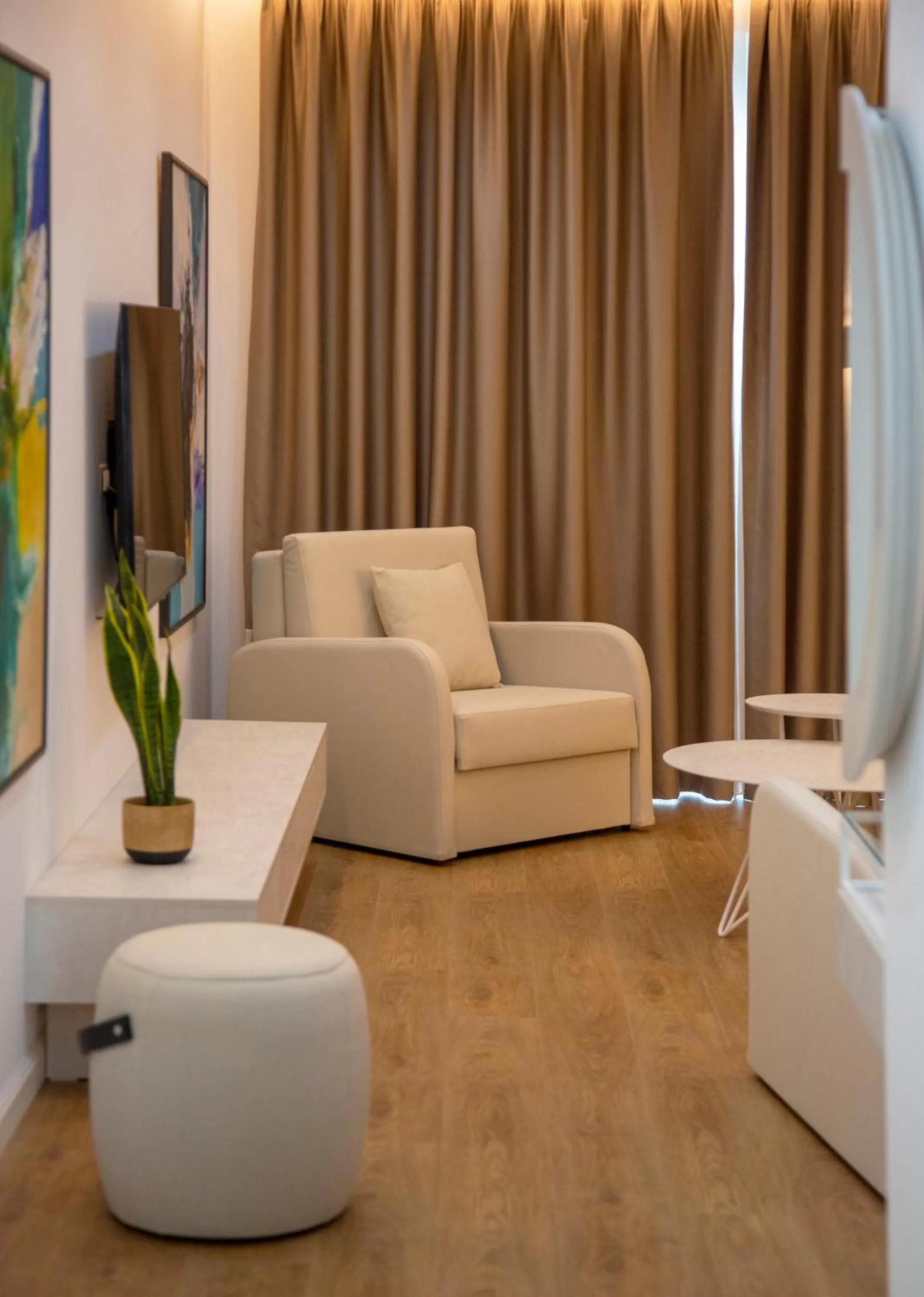 Seating Area in Dazur Coast Resort