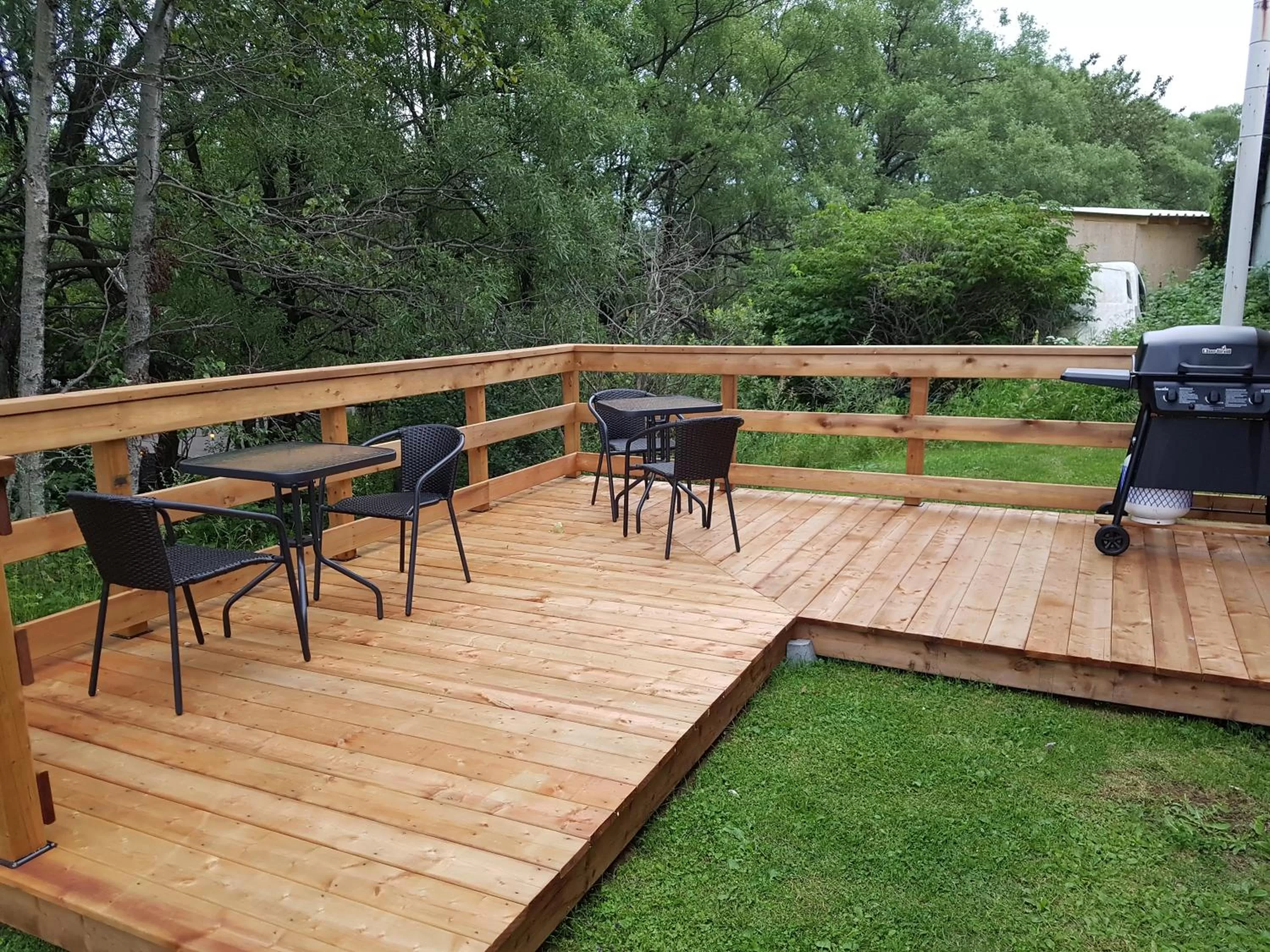 BBQ facilities in Motel Le Riviera