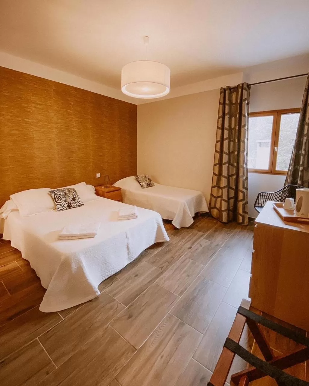 Bed in Auberge De La Foret Bonifatu