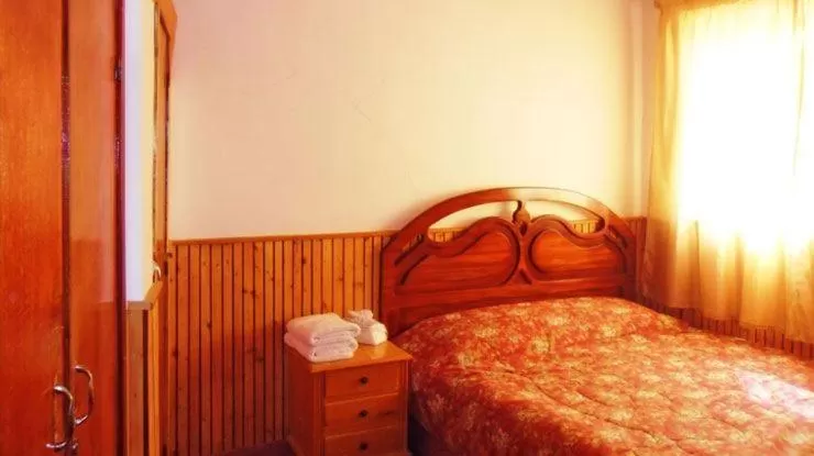 Bedroom, Bed in Hotel L'Aiglon