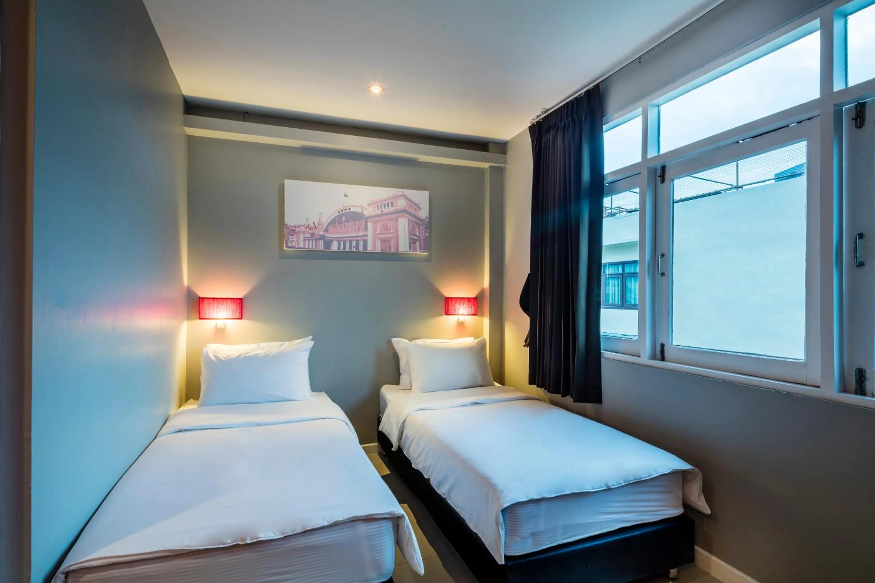 Bedroom, Bed in At Hua Lamphong Hotel