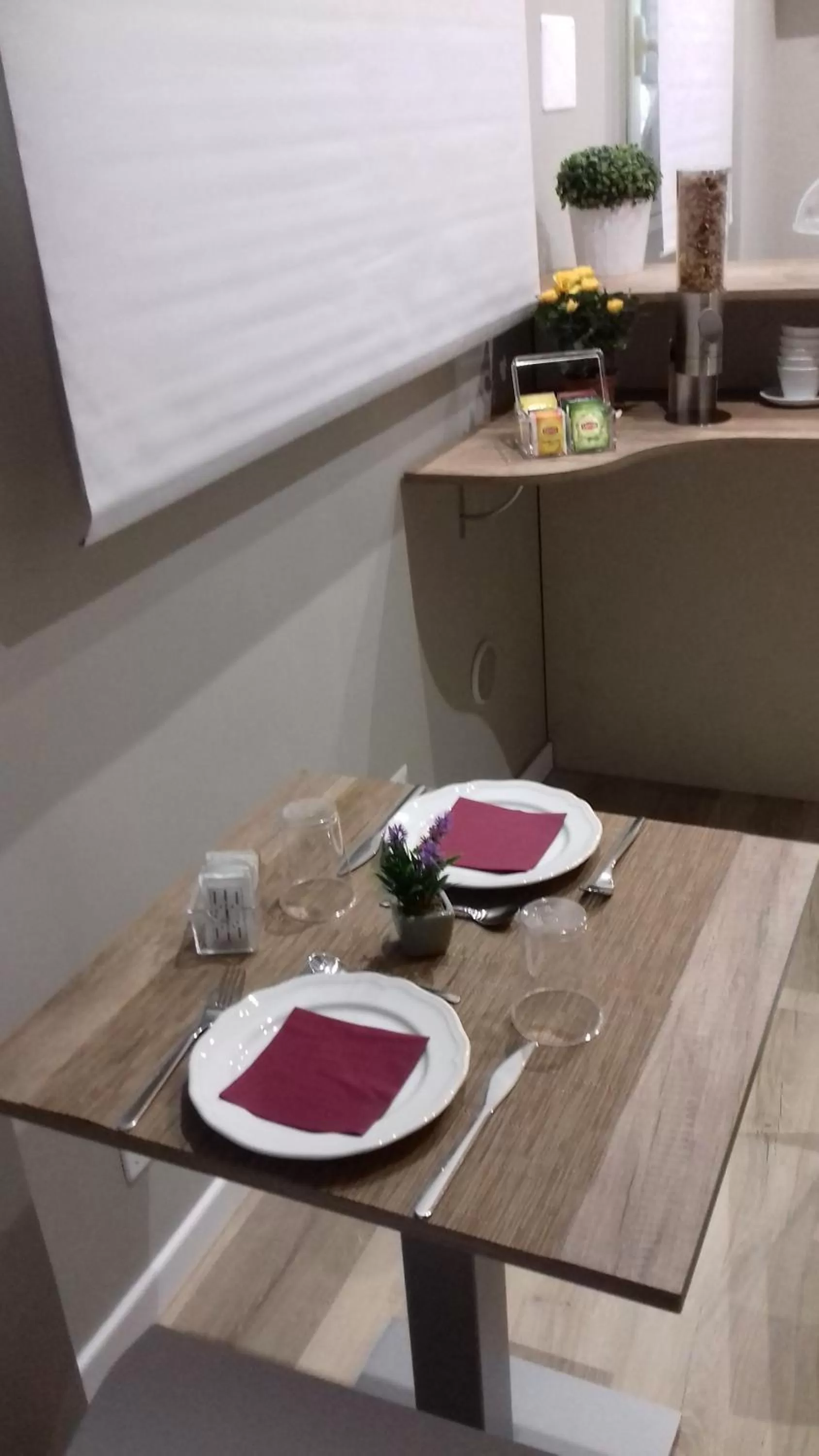 Buffet breakfast in Due Passi Suite