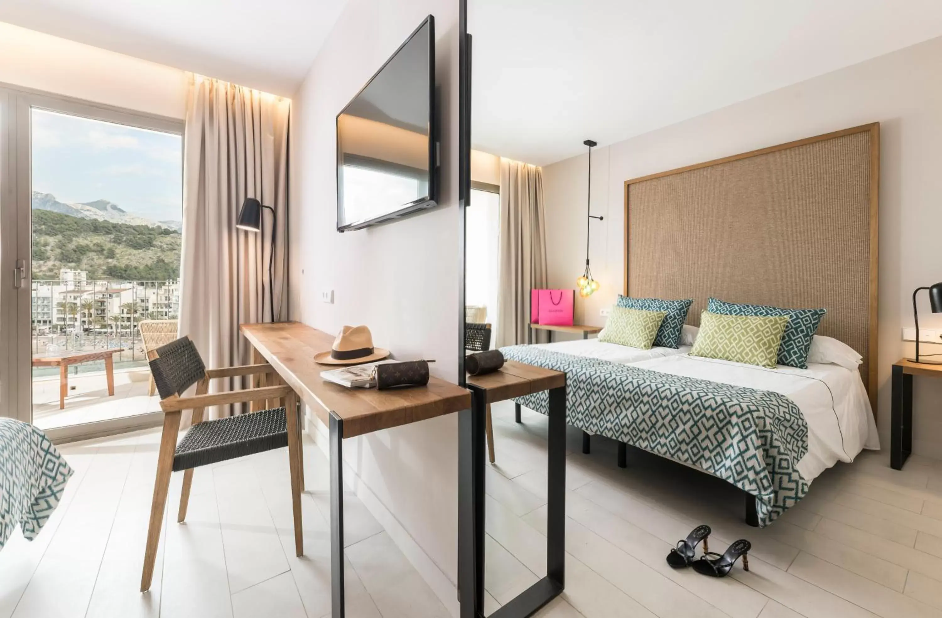 Double or Twin Room with Sea View in Pure Salt Port de Sóller Double or Twin Room with Sea View in Pure Salt Port de Sóller