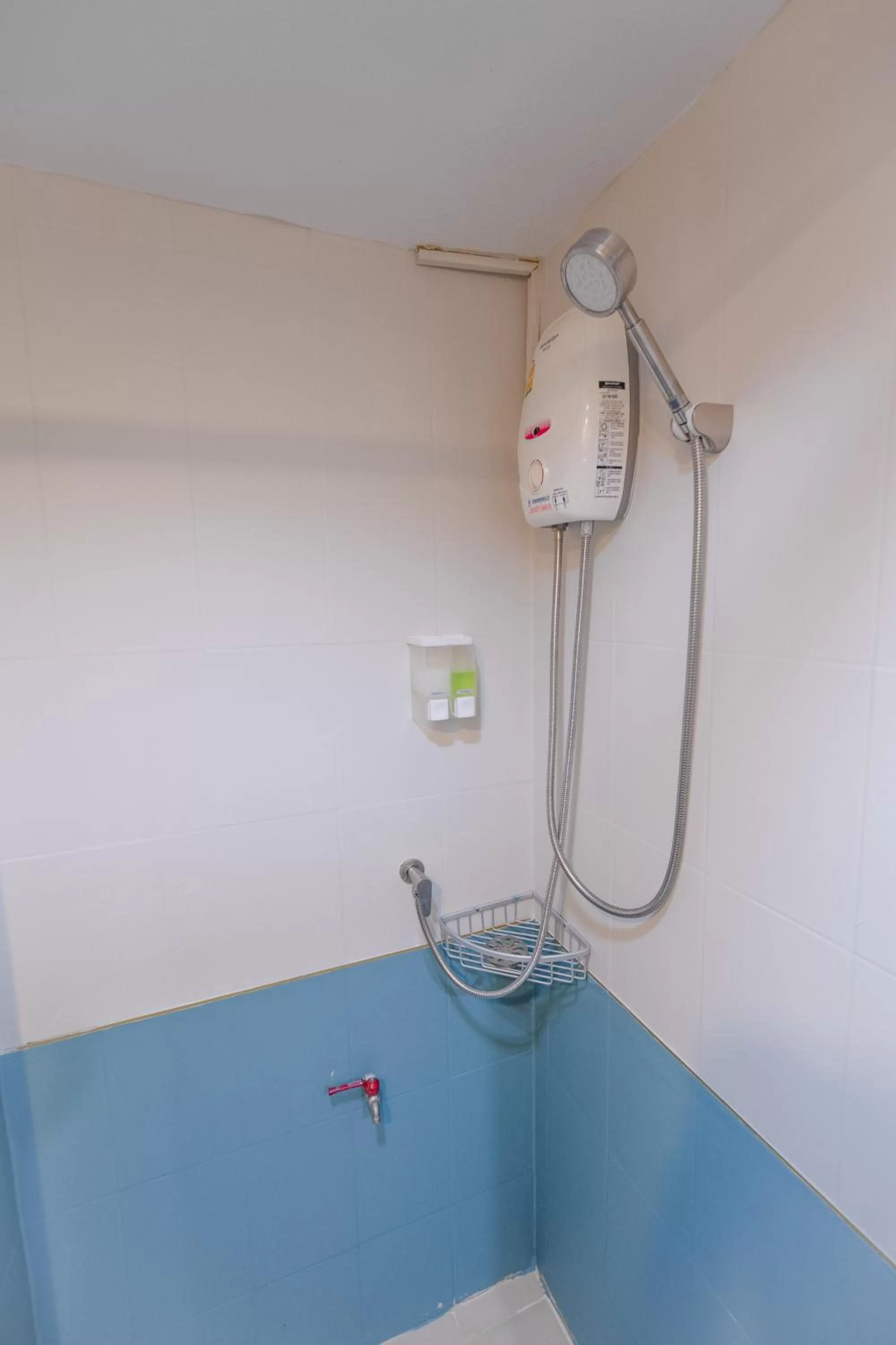 Bathroom in Don Muang Hotel