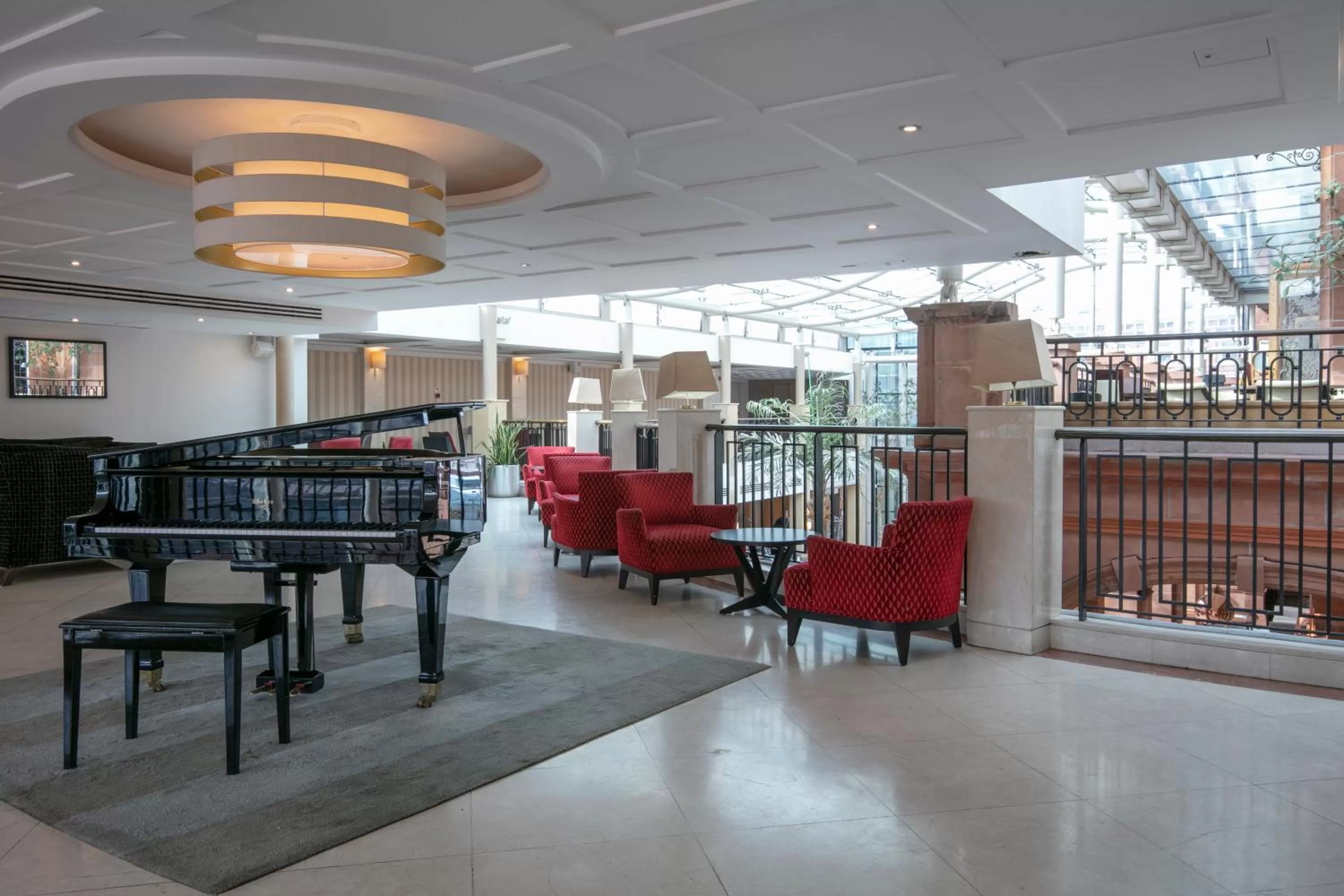 Lobby or reception in The Crown London, WorldHotels Distinctive